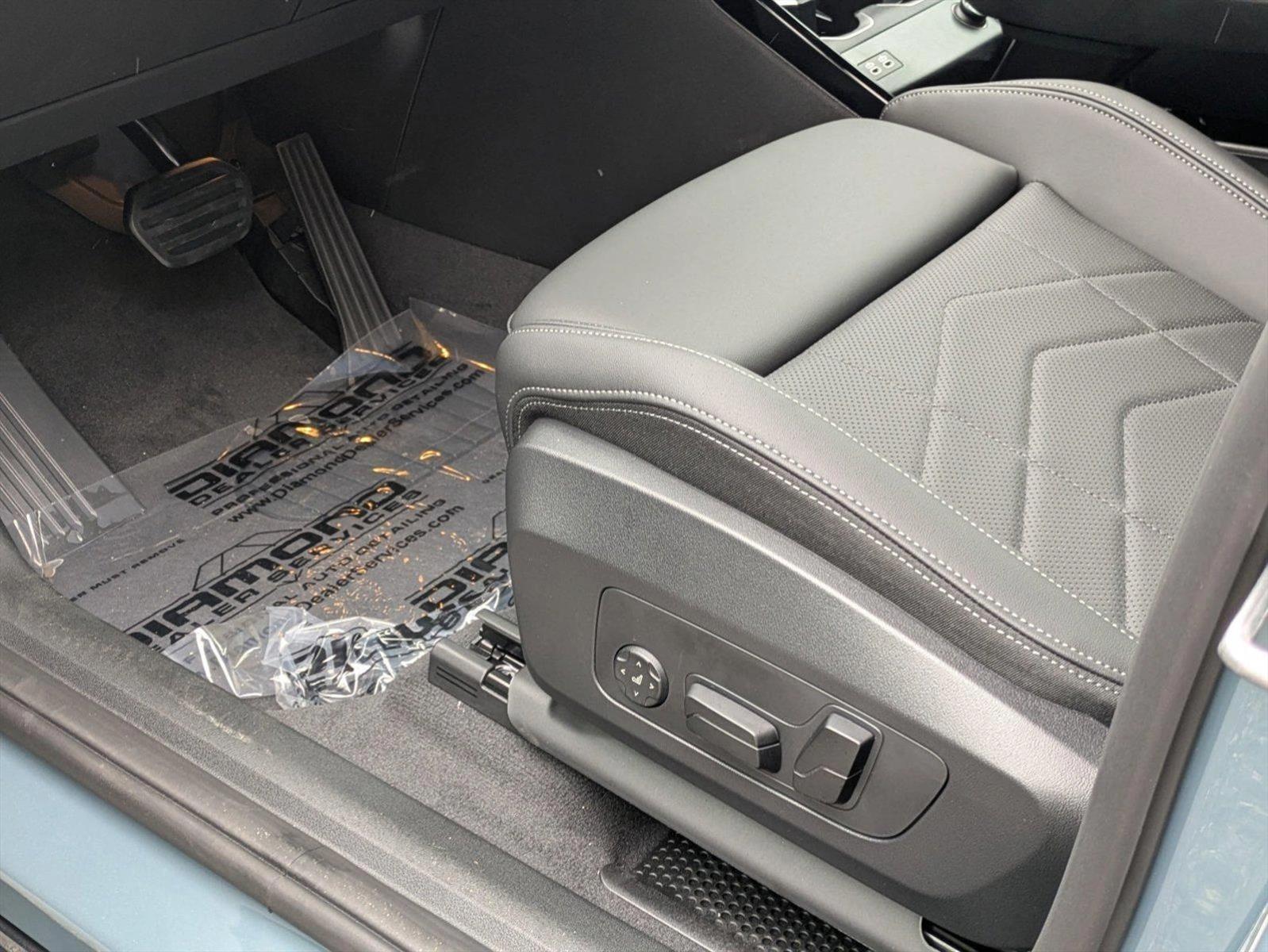 2025 Bmw X1 XDrive28i photo 2