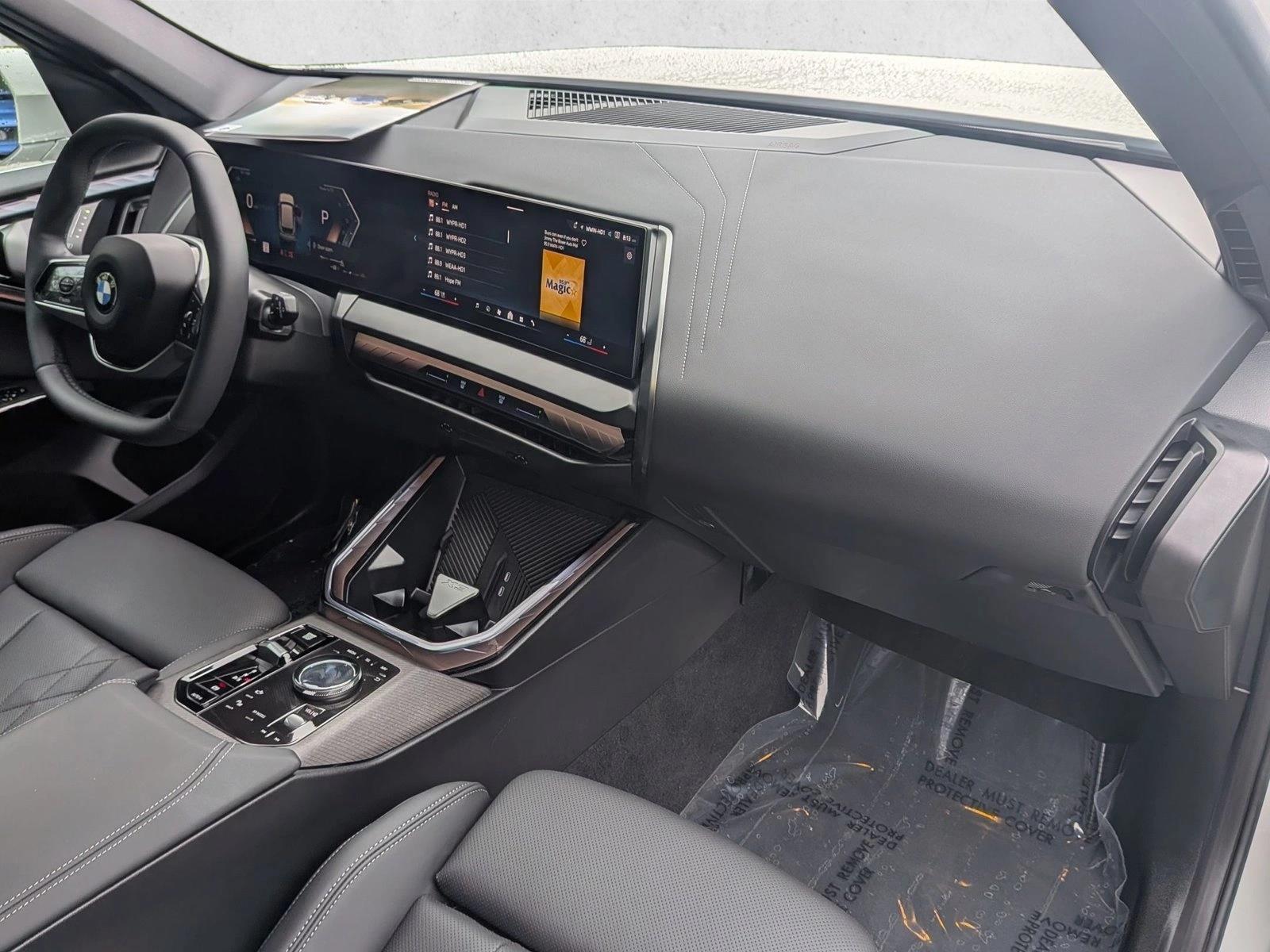 2026 BMW X3 30 - Photo 19
