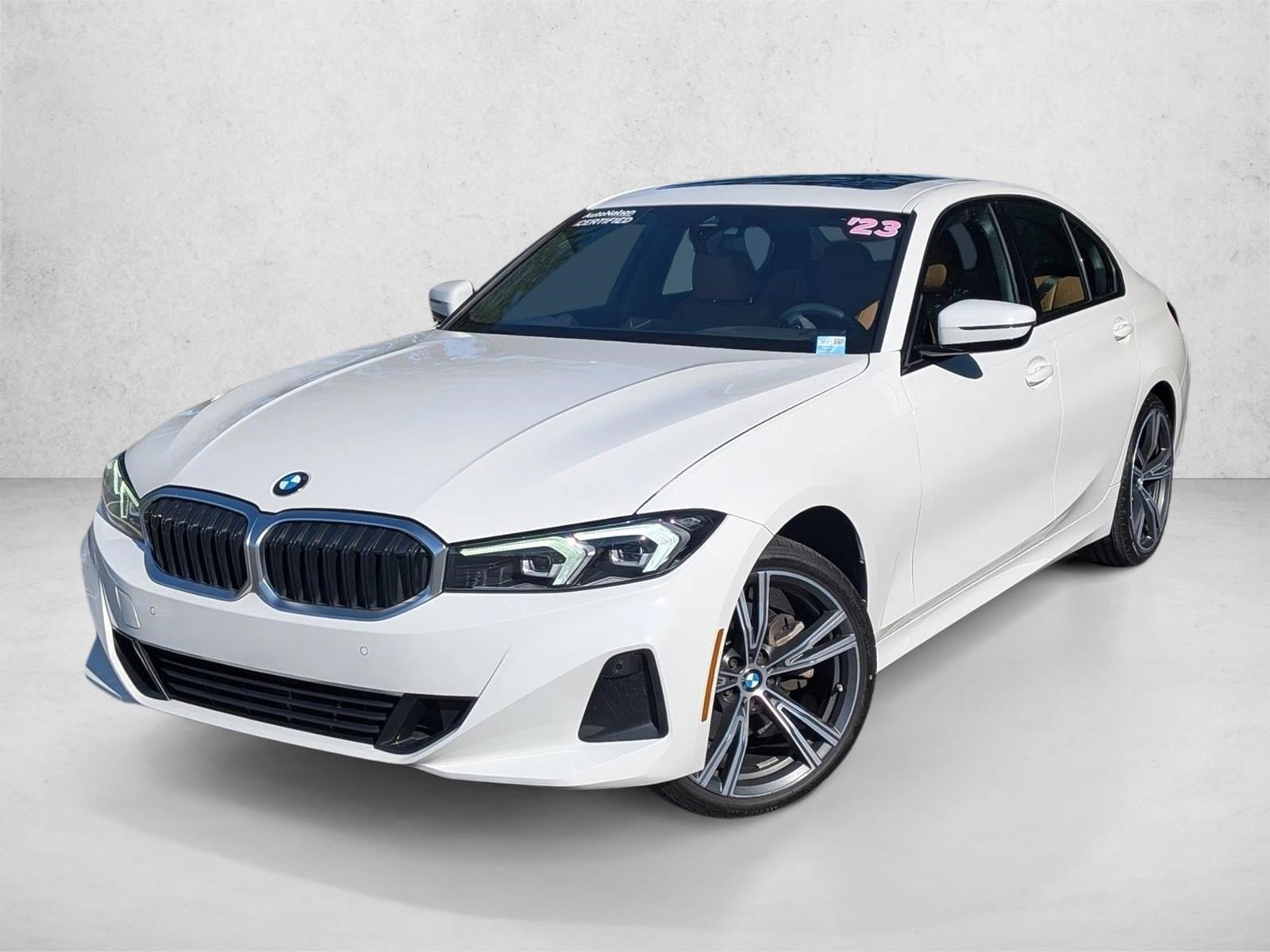 2023 BMW 3 Series 330i xDrive Sedan's photo