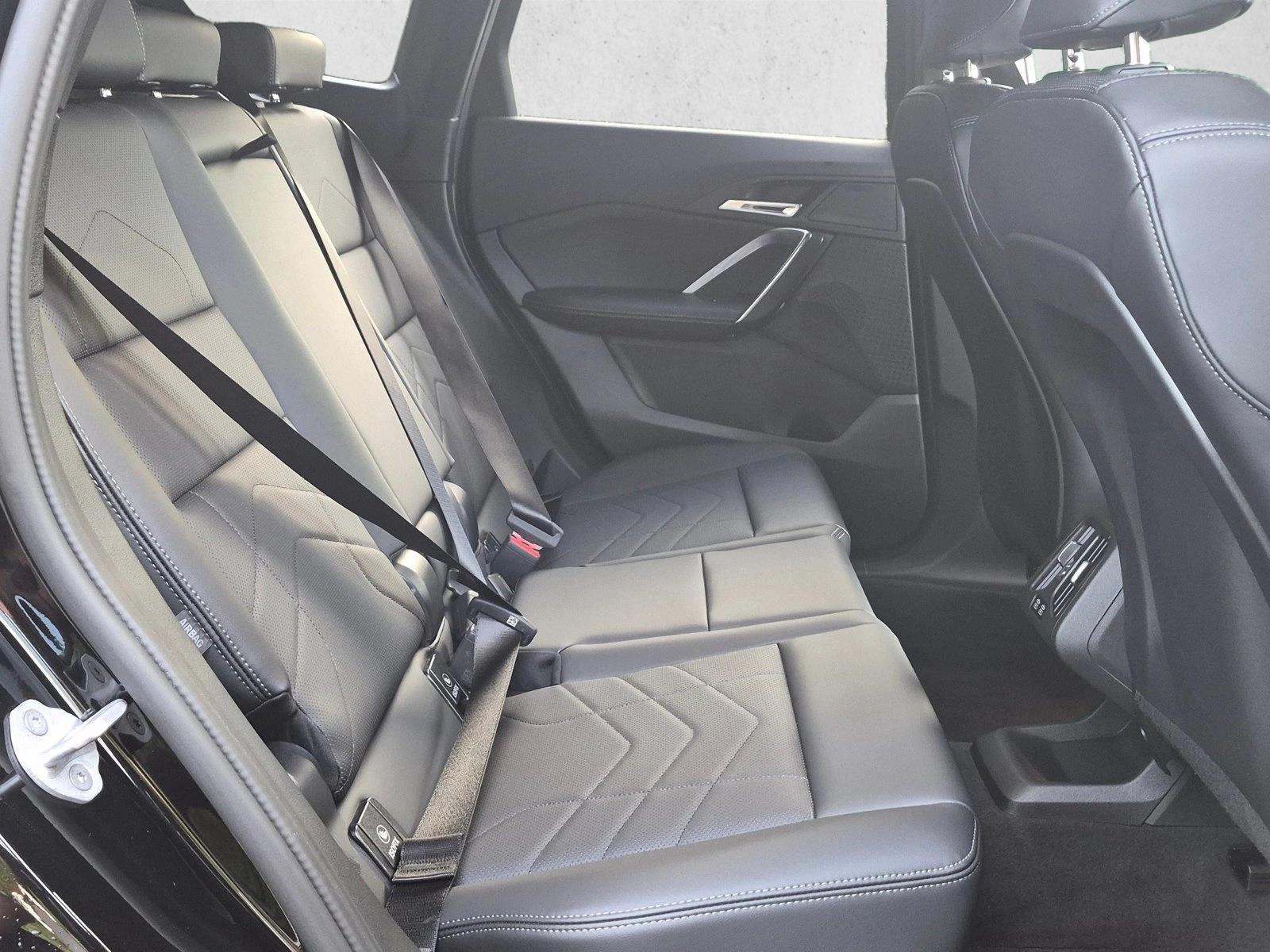 2025 BMW X1 28i - Photo 20