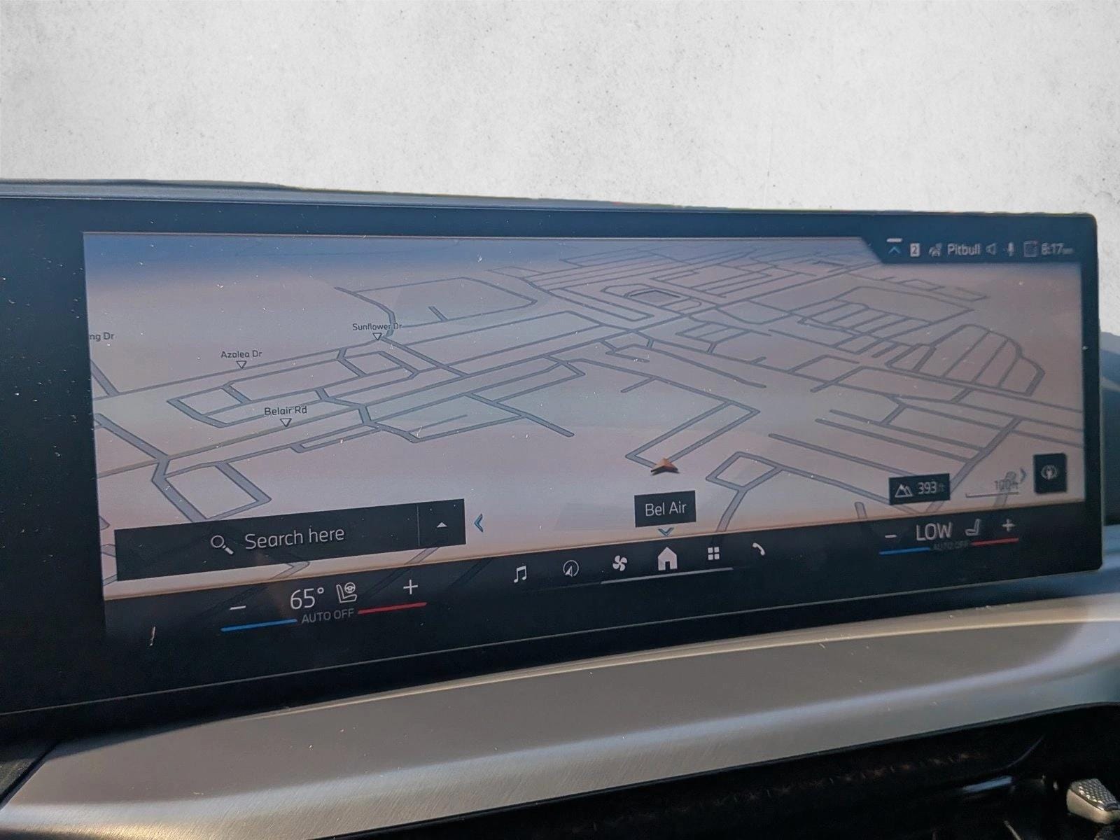 2025 BMW 2 Series 230i - Photo 16