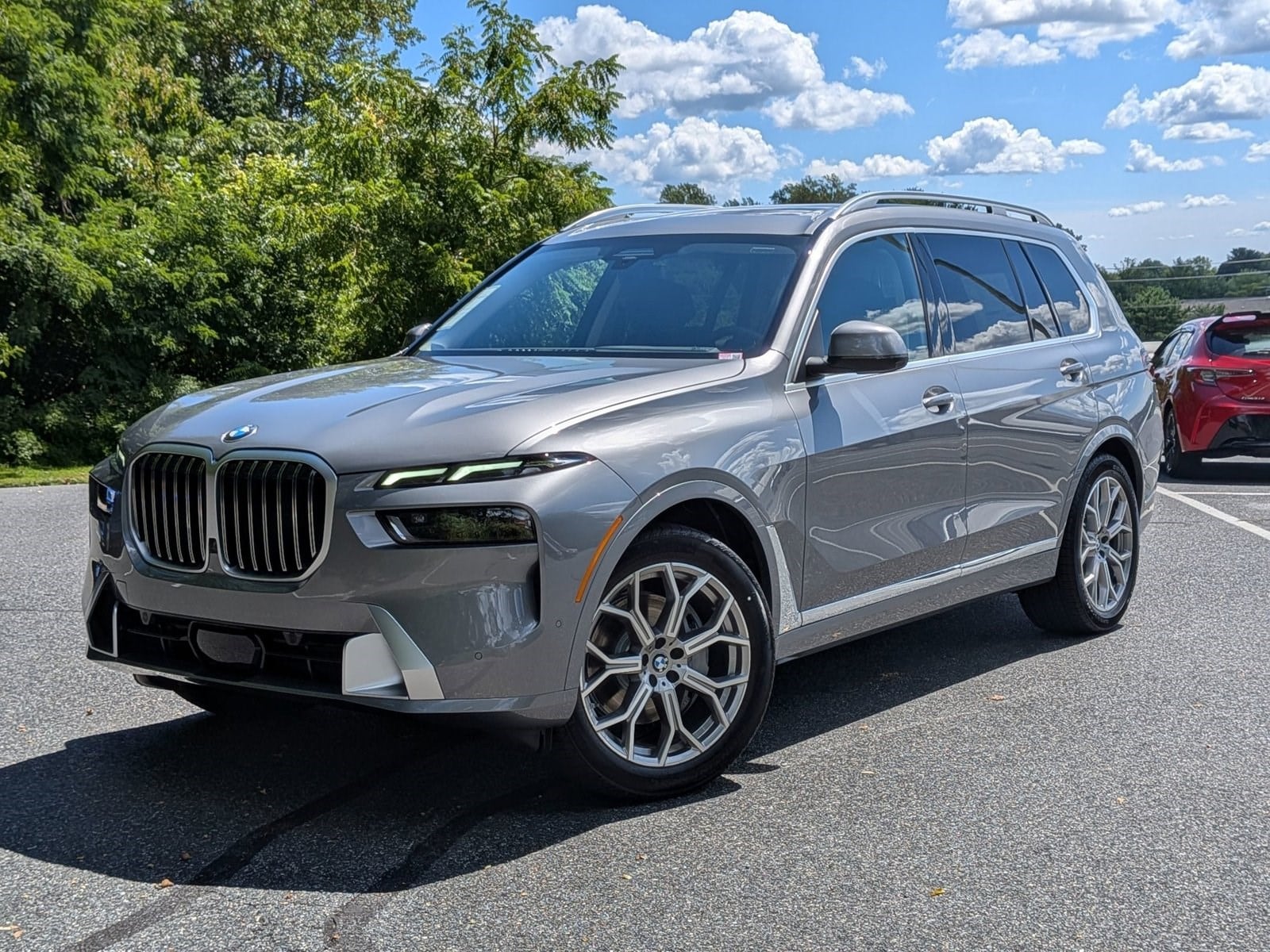 2026 BMW X7 40i's photo