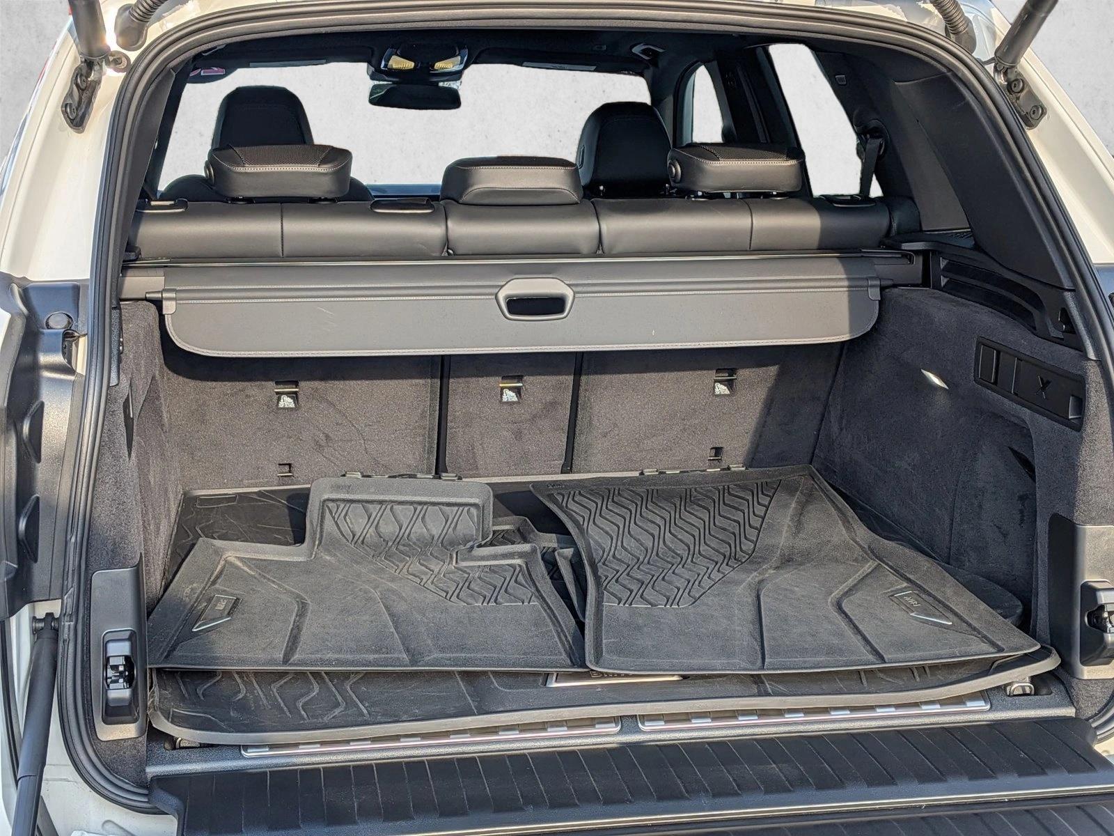 2026 BMW X5 50e - Photo 6