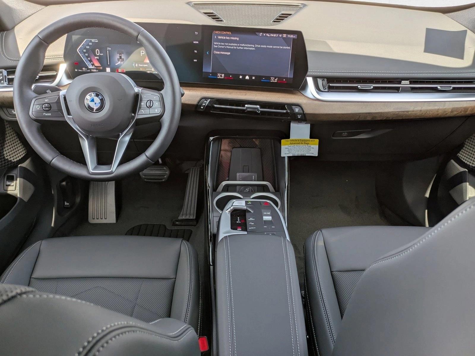 2025 BMW X1 28i - Photo 16