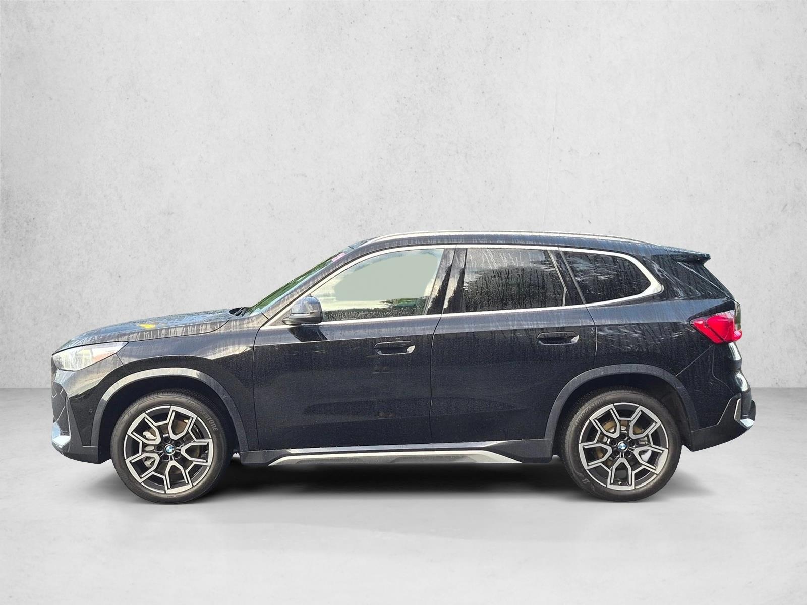 2025 BMW X1 28i - Photo 10