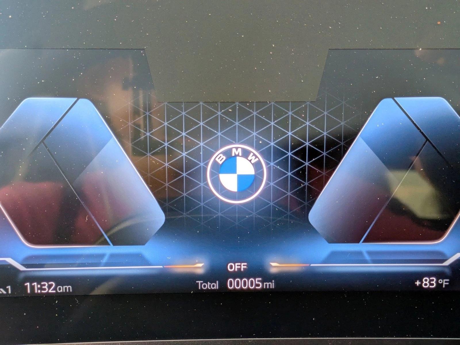 2025 BMW X1 28i - Photo 11