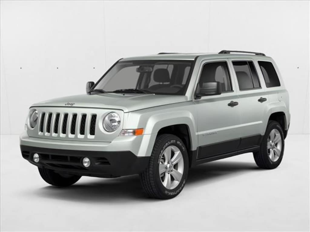 Used 2014 Jeep Patriot Latitude FWD SUV
