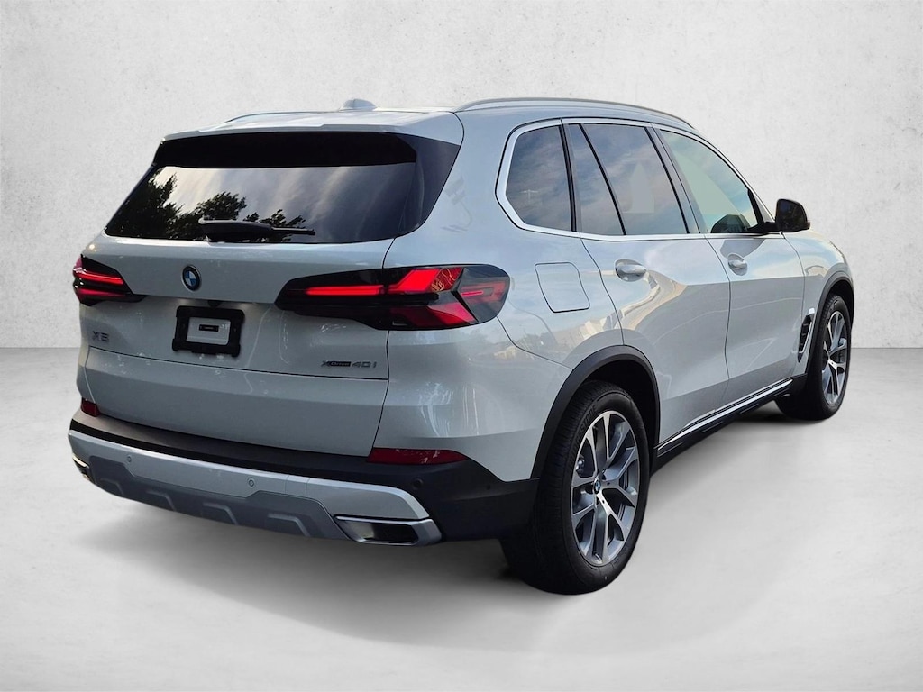 New 2026 BMW X5 xDrive40i SUV