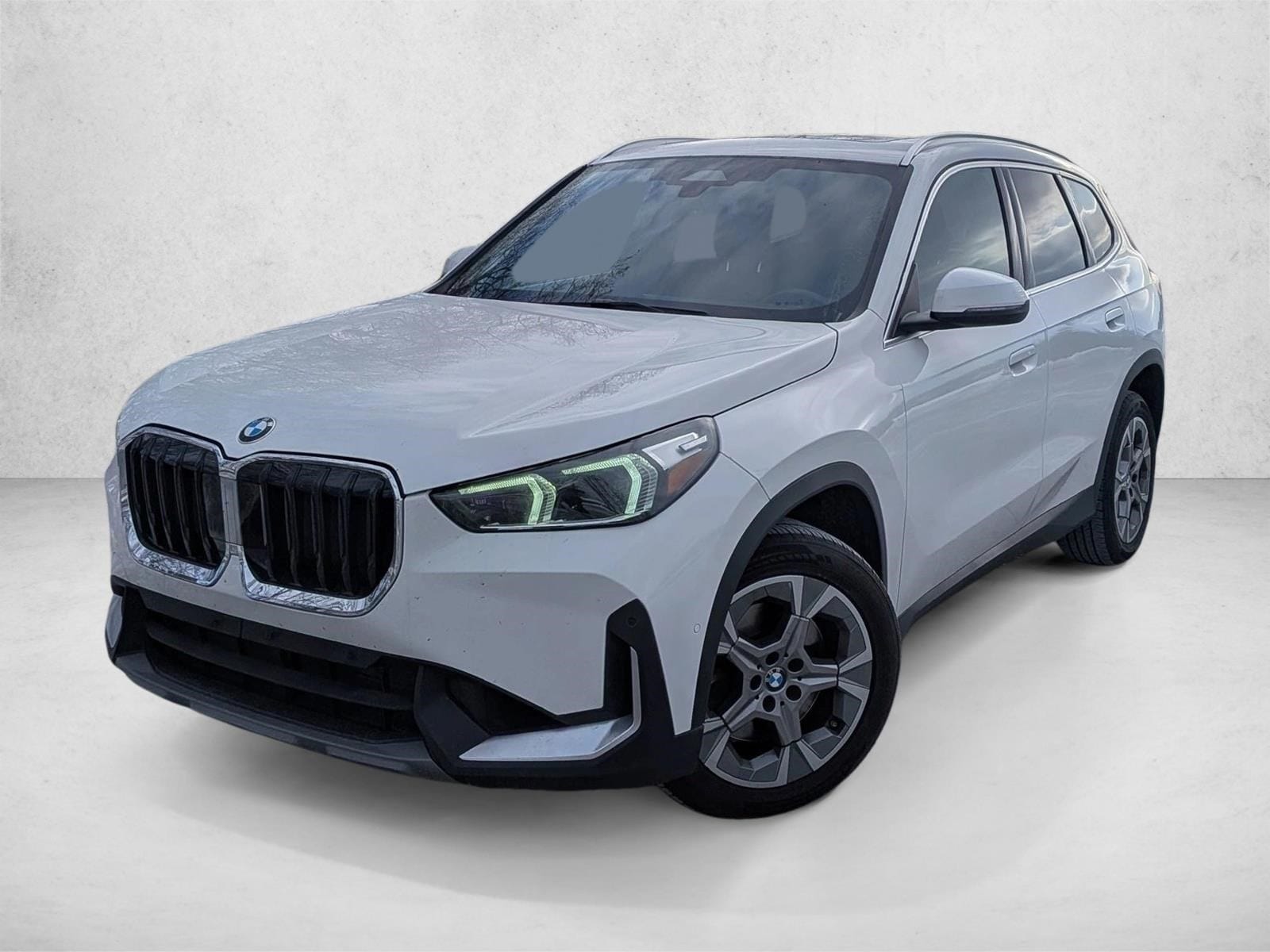 2023 BMW X1 28i