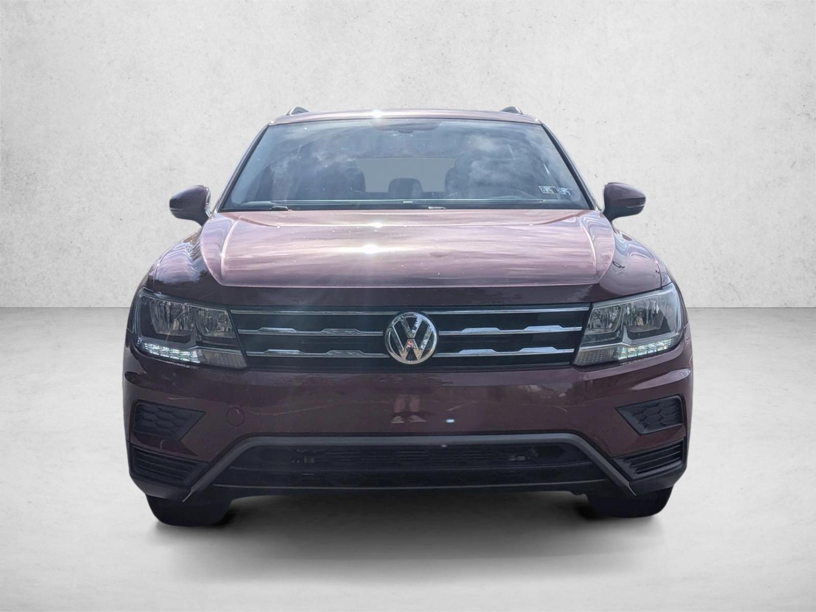 2019 Volkswagen Tiguan SE photo 2