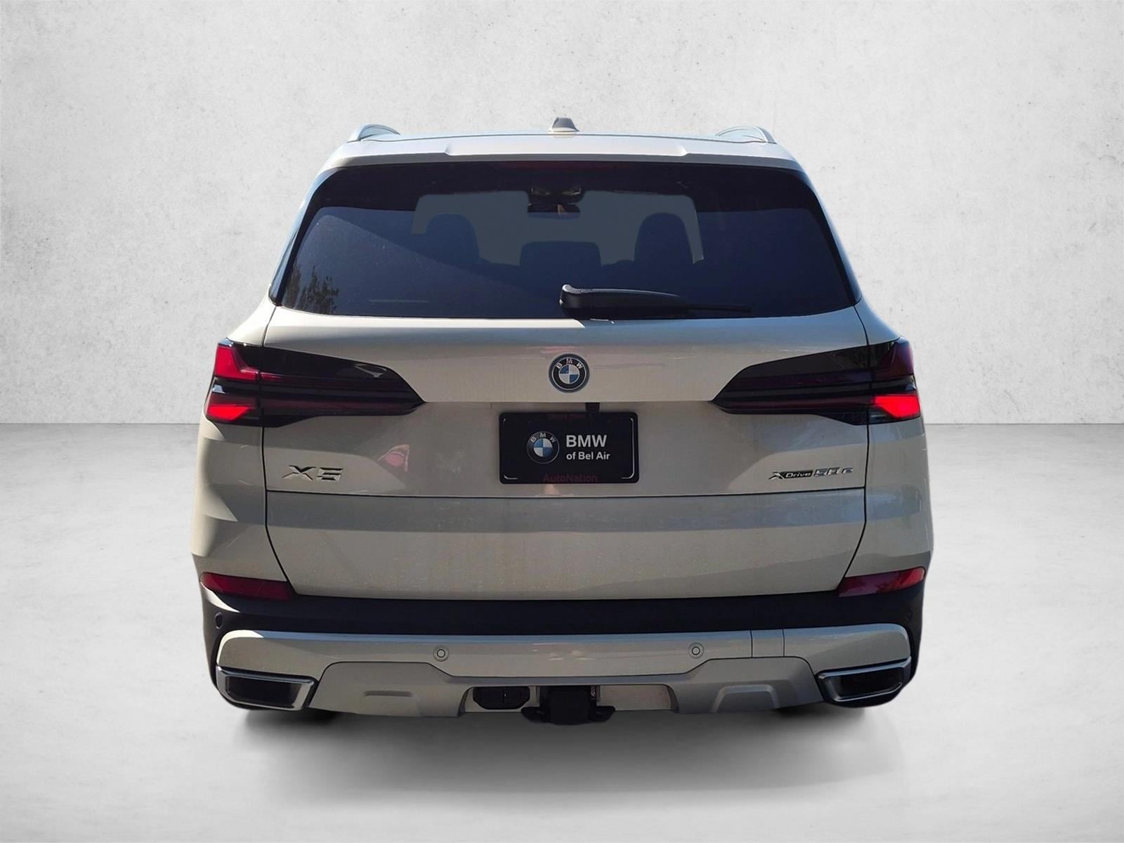 2026 BMW X5 50e - Photo 7