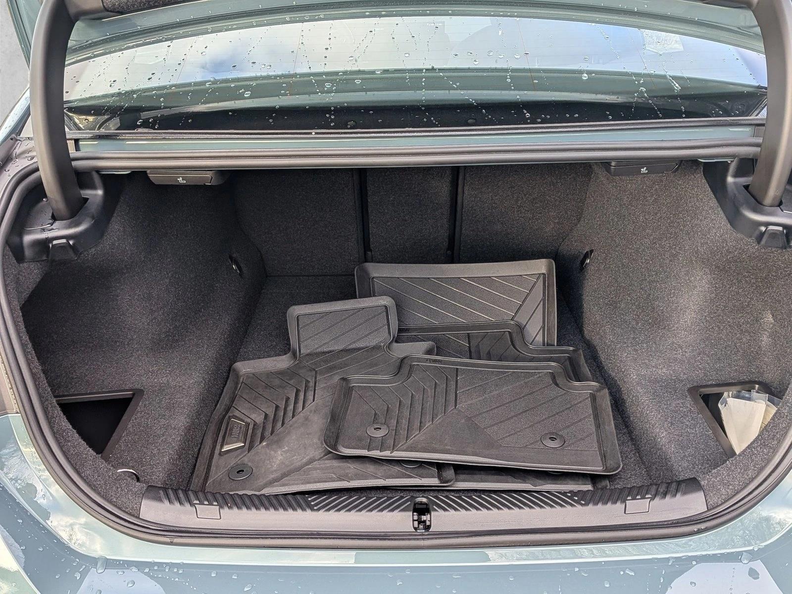 2026 BMW 5 Series 530i - Photo 6