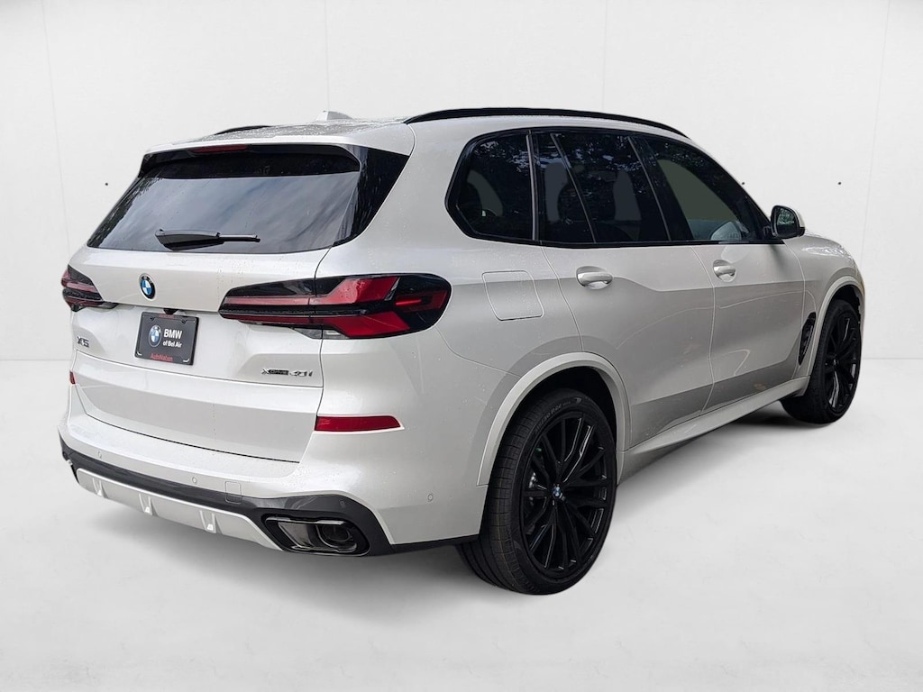 New 2026 BMW X5 xDrive40i SUV