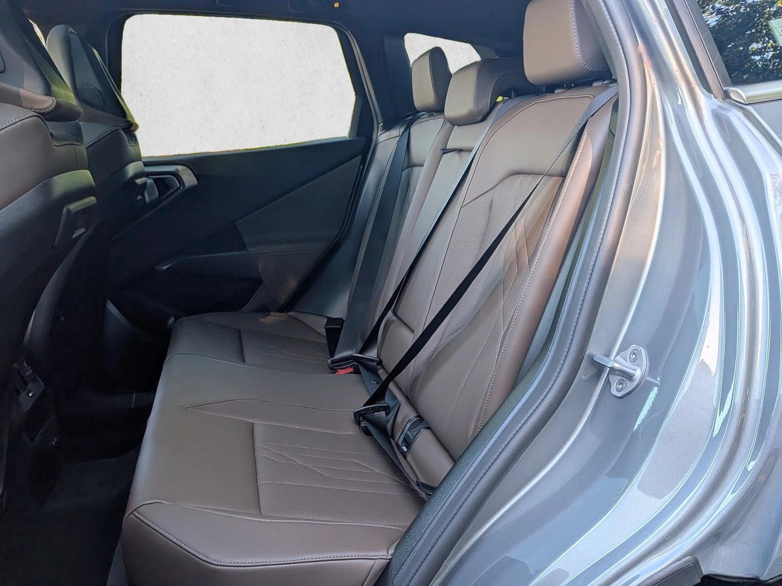 2026 BMW X3 30 - Photo 17