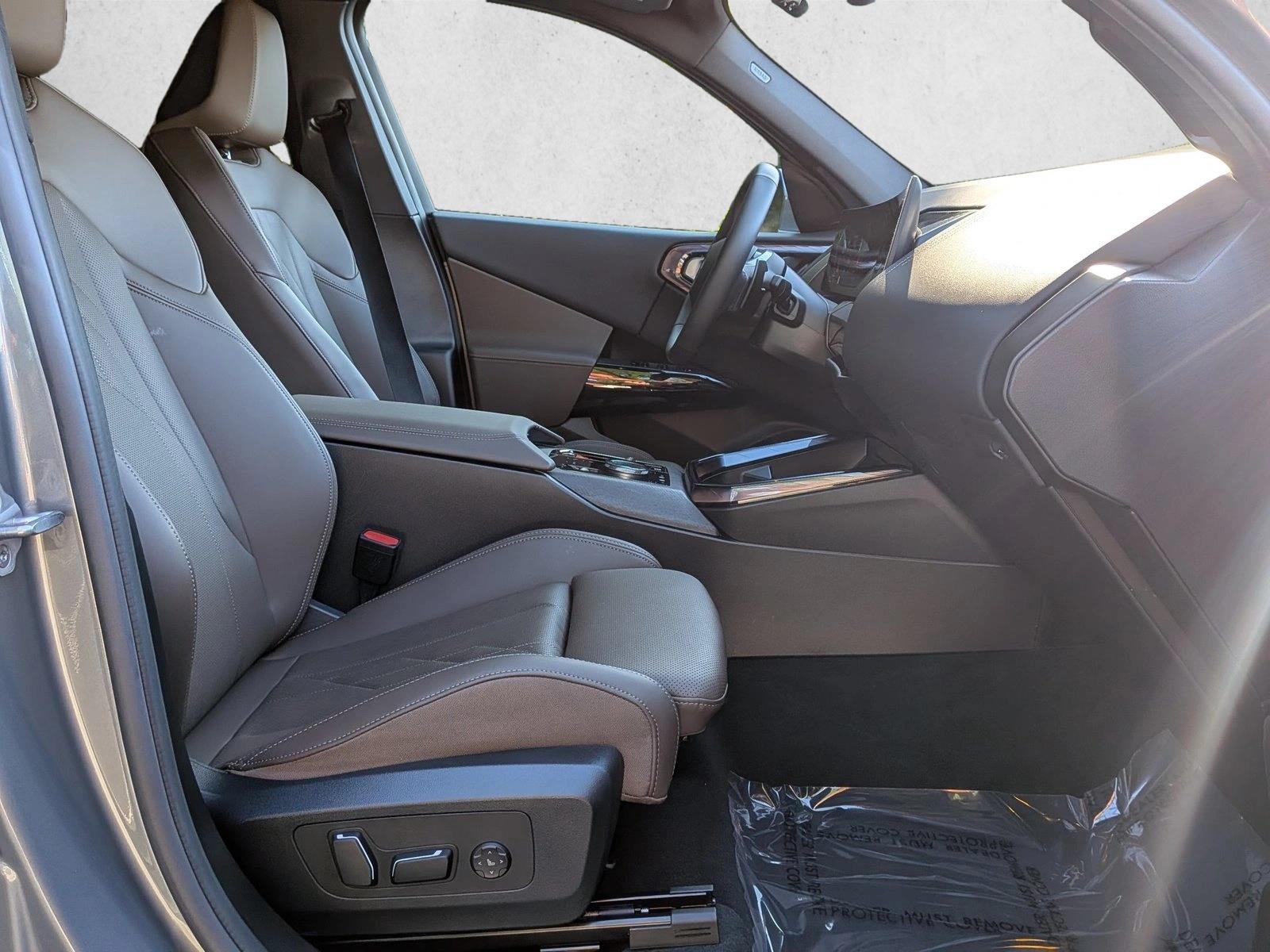 2026 BMW X3 30 - Photo 21