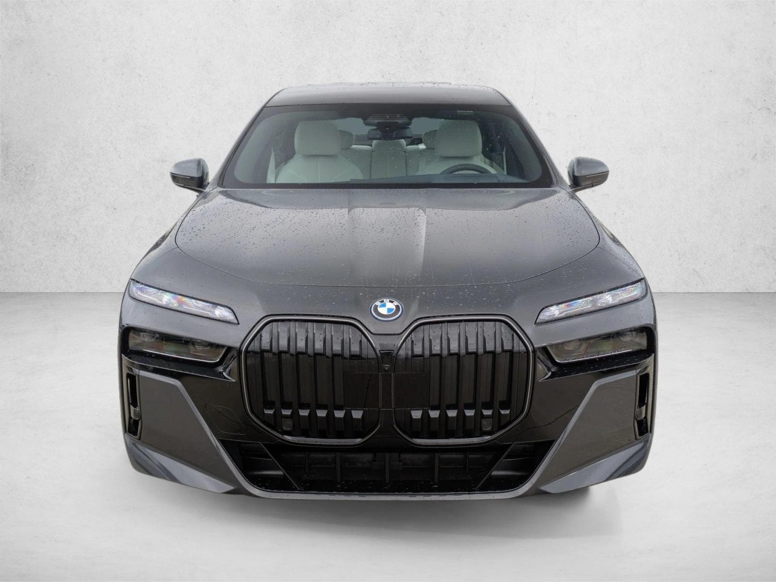 2026 BMW 7 Series 750e - Photo 6