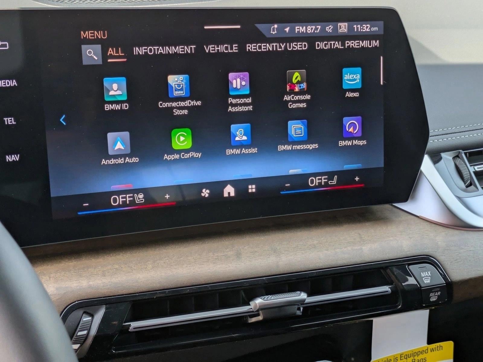 2025 BMW X1 28i - Photo 12