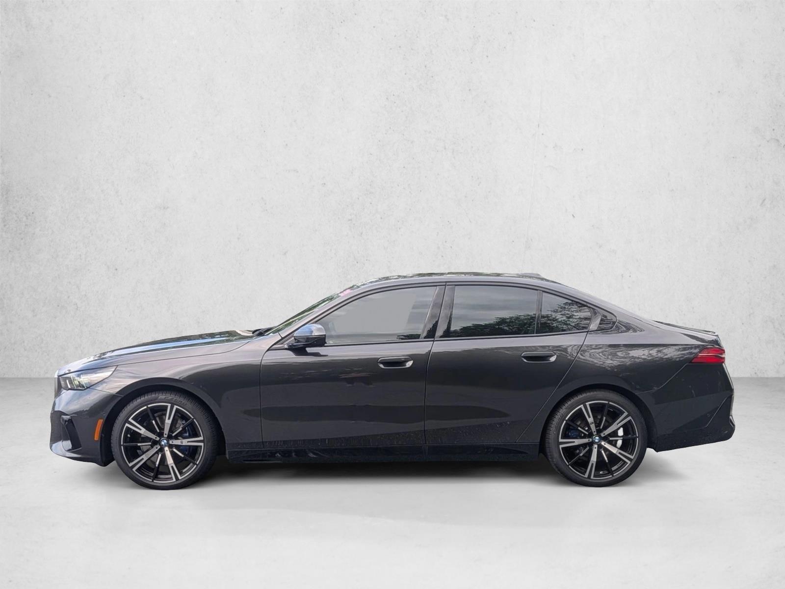 2026 BMW 5 Series 530i - Photo 9