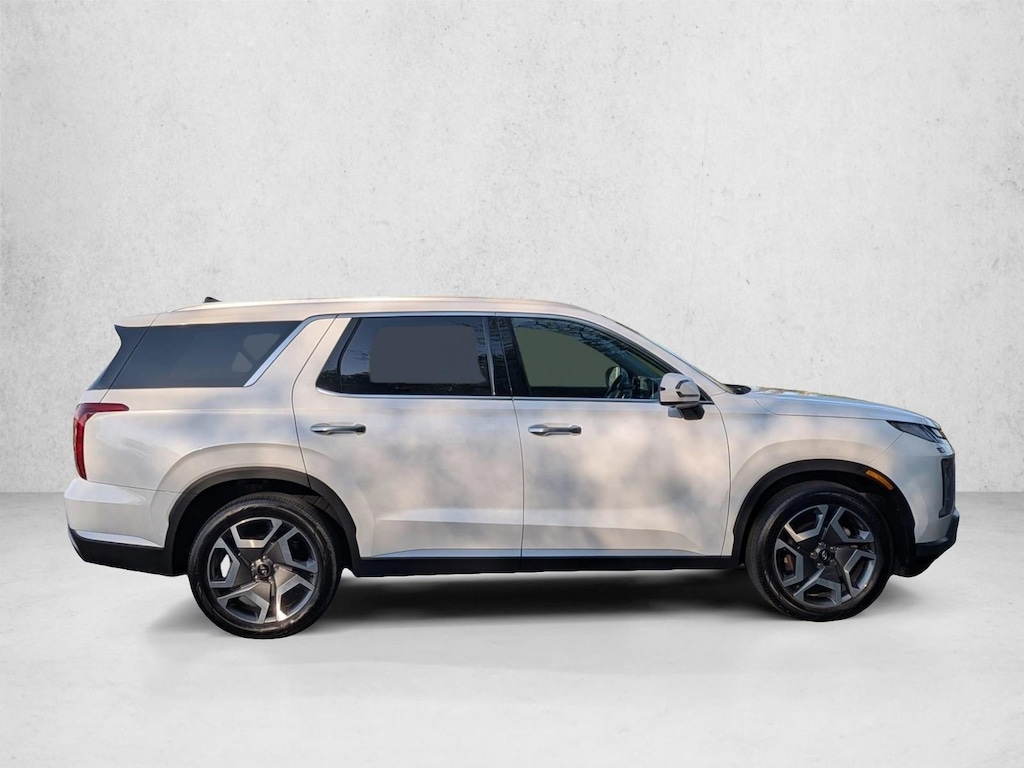 Used 2023 Hyundai Palisade SEL SUV
