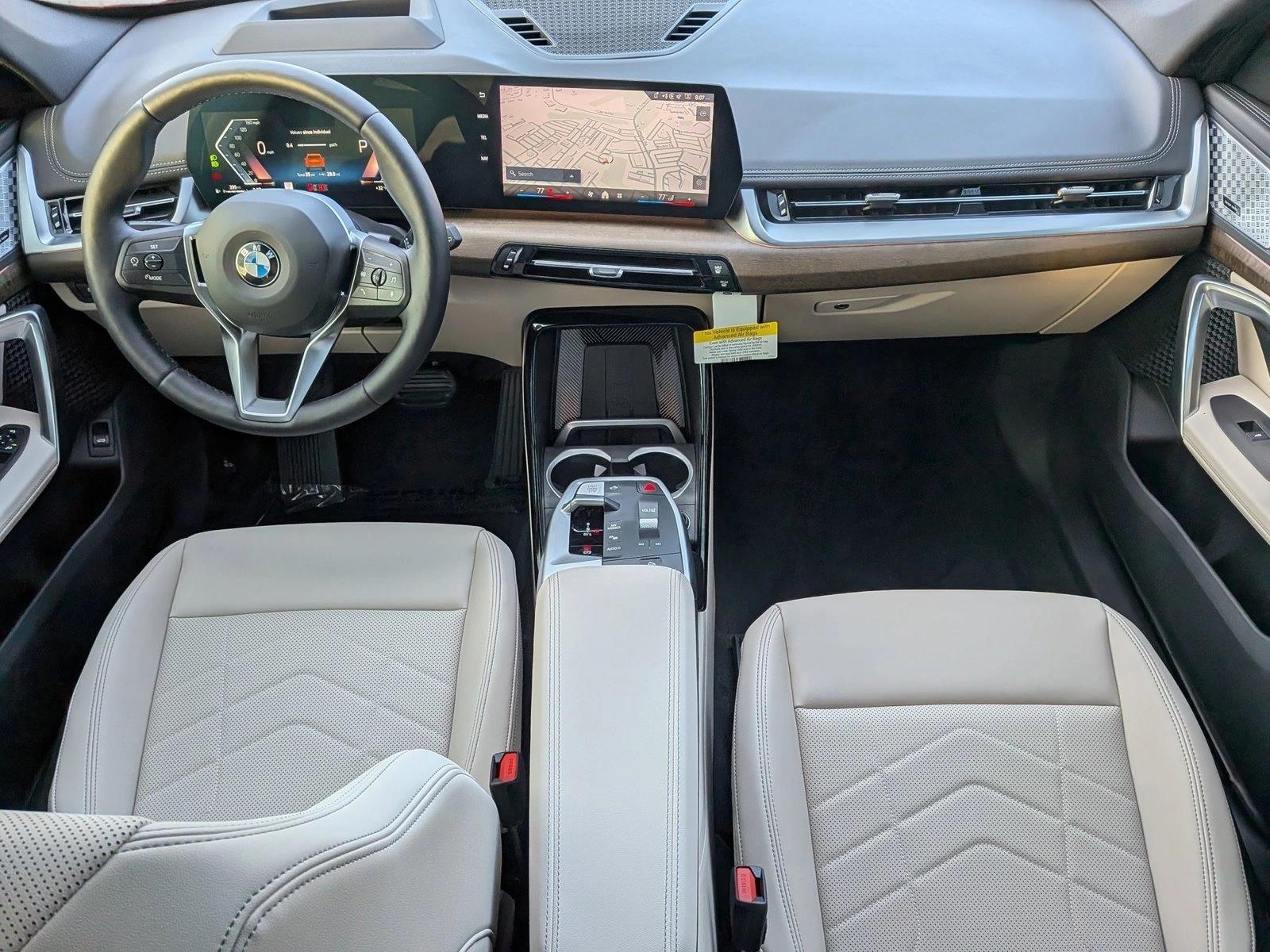 2025 BMW X1 28i - Photo 15