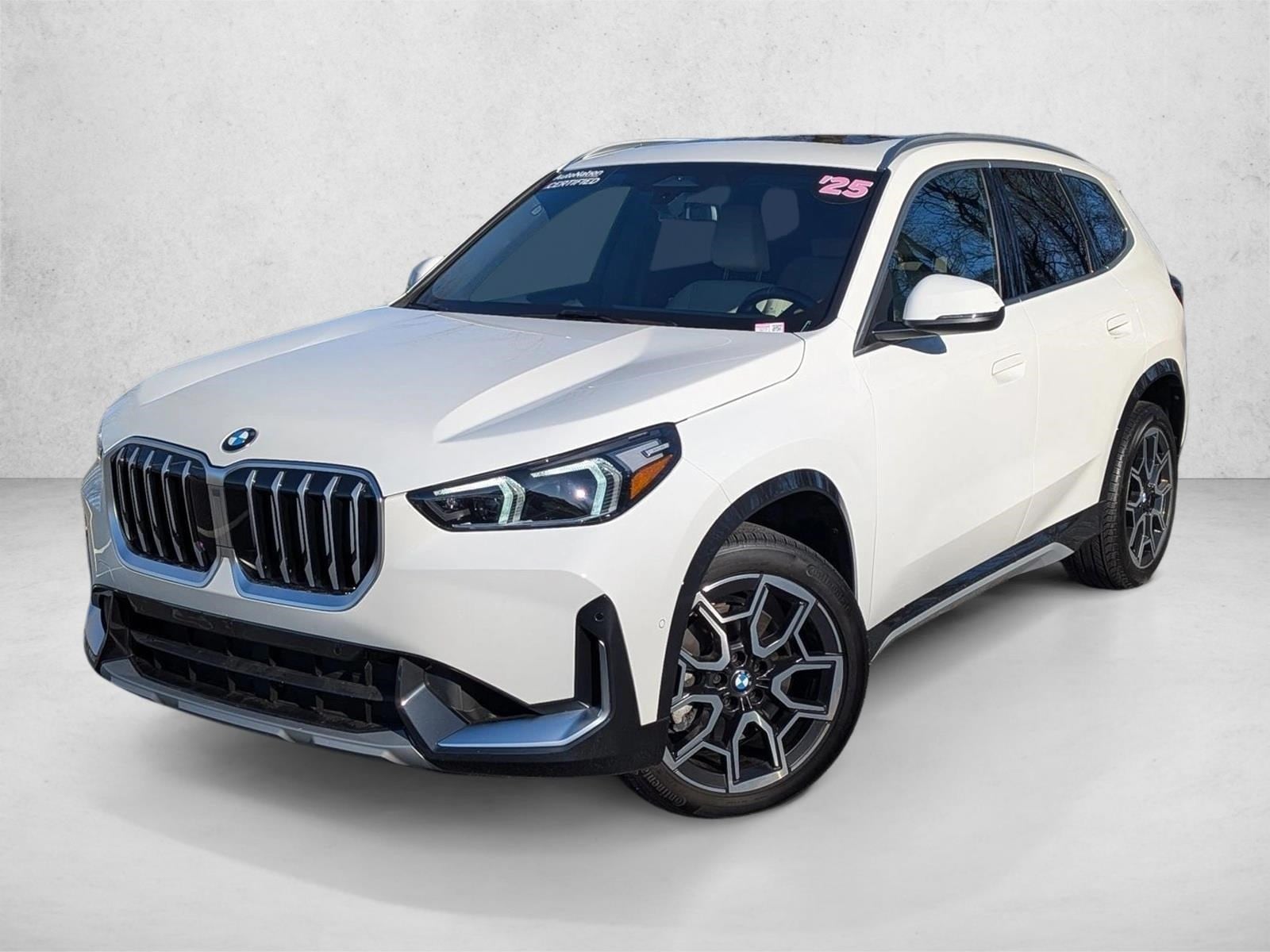 2025 BMW X1 28i