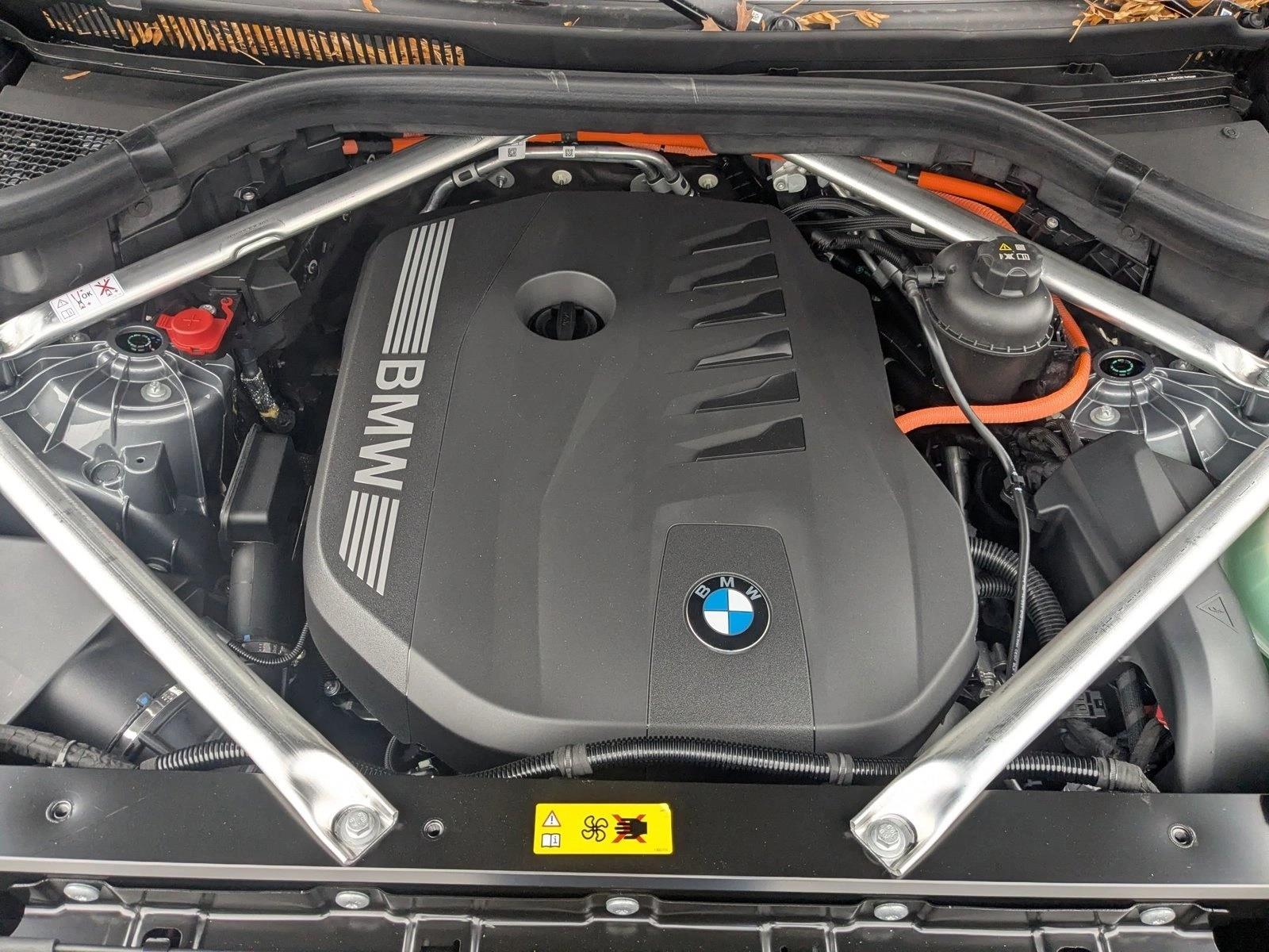 2026 BMW X5 50e - Photo 18