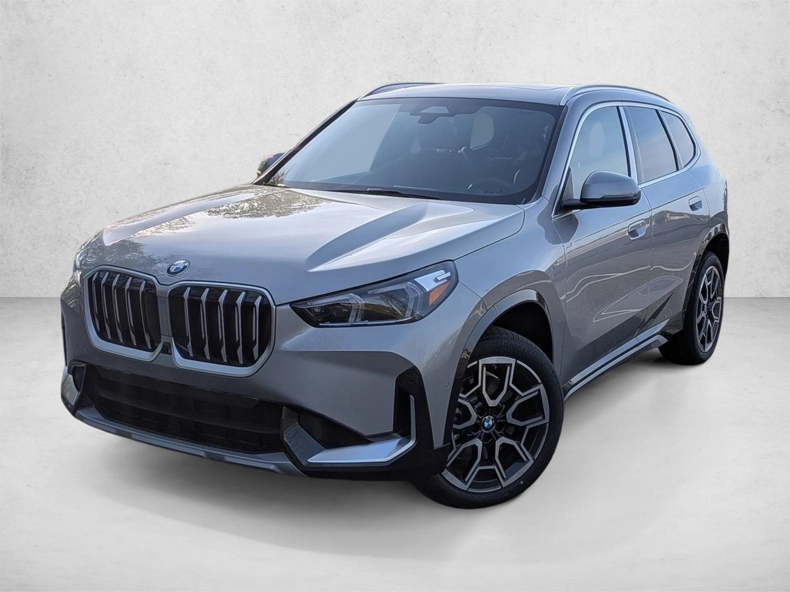 2026 BMW X1 xDrive28i's photo