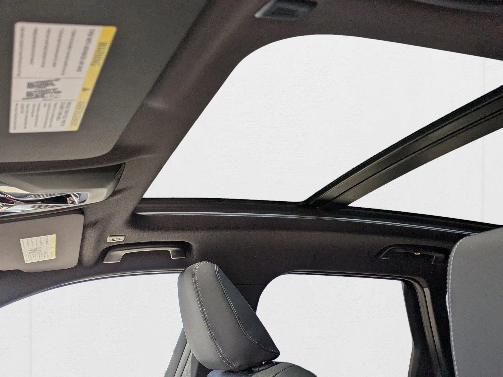 2025 BMW X1 28i - Photo 15