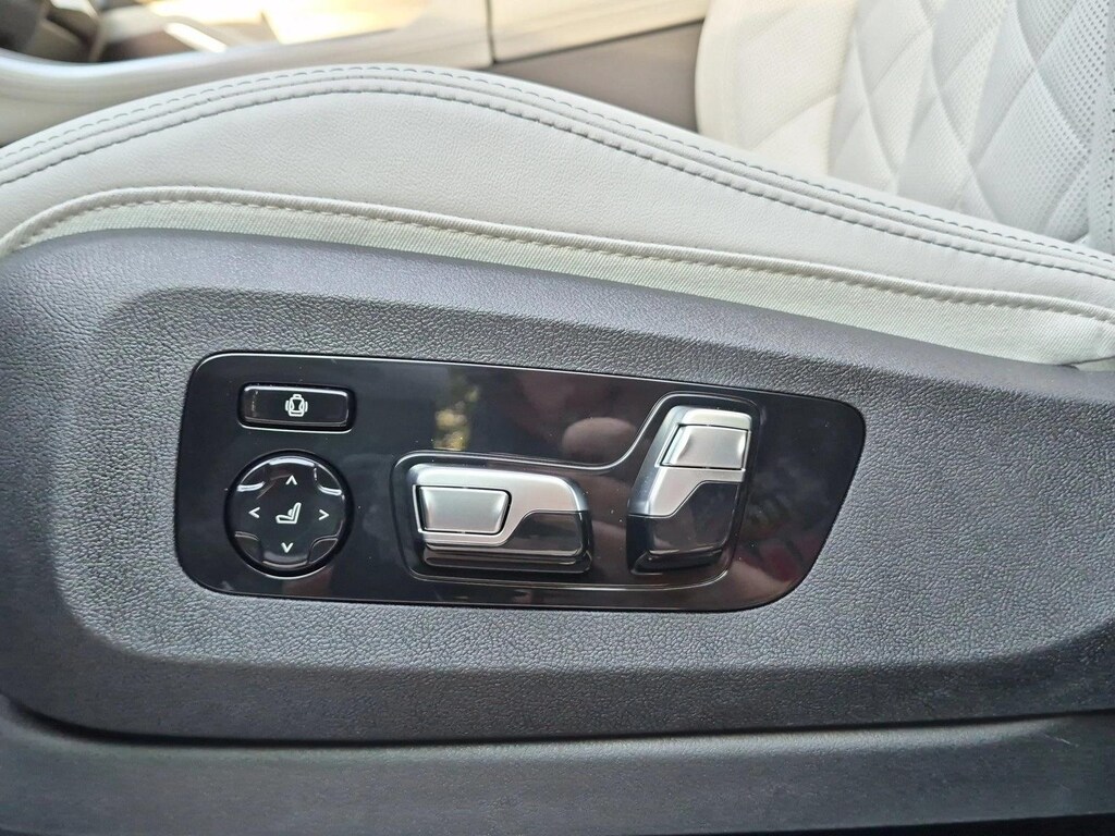 New 2026 BMW X5 xDrive40i SUV