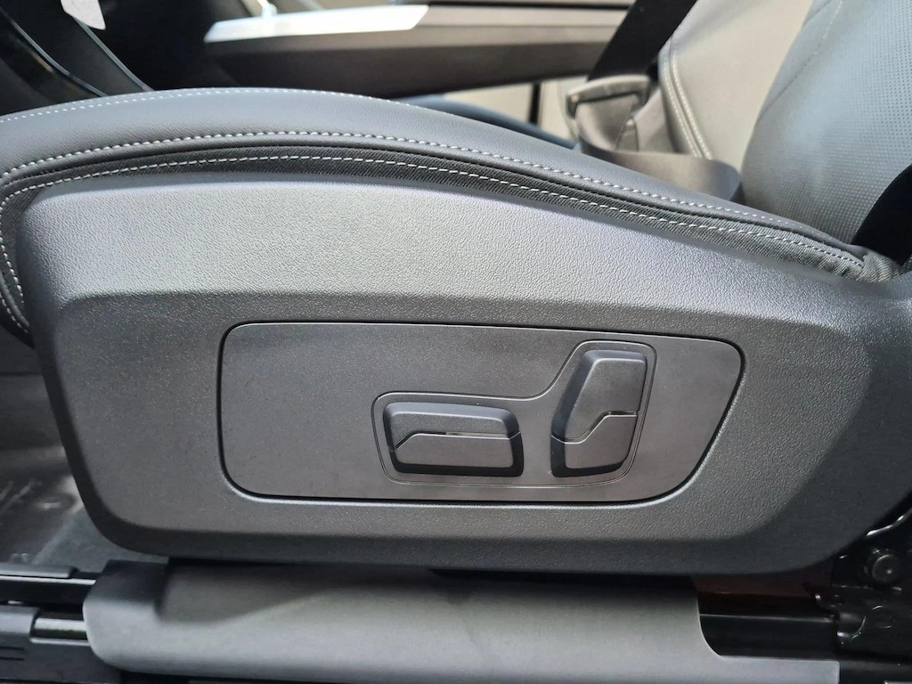 New 2027 BMW X1 xDrive28i SUV