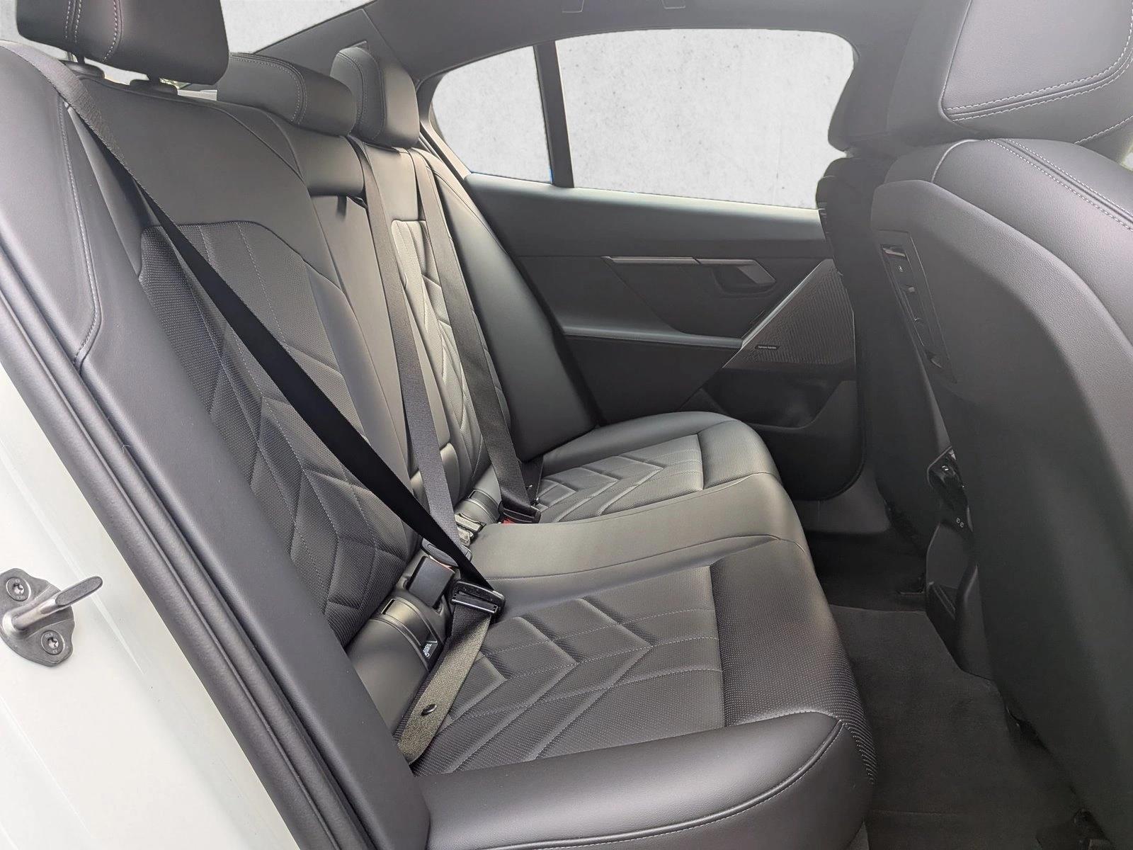 2026 BMW 5 Series 530i - Photo 20