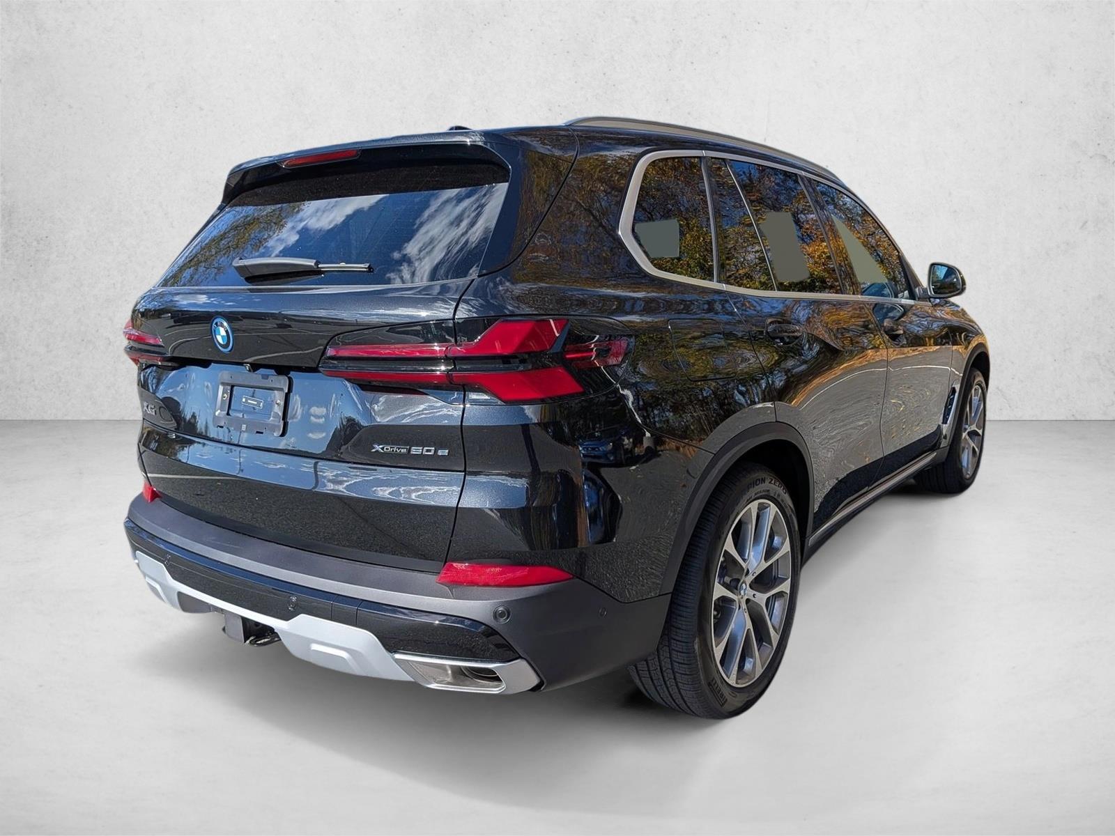 2026 Bmw X5 xDrive50e photo 2