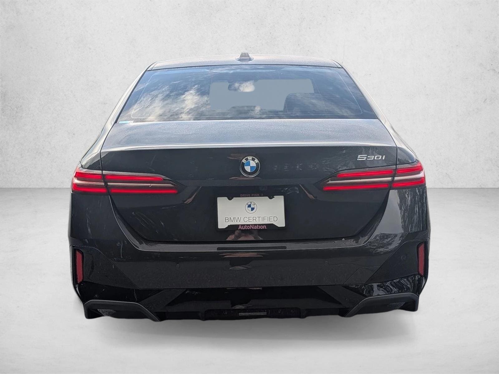 2026 BMW 5 Series 530i - Photo 7