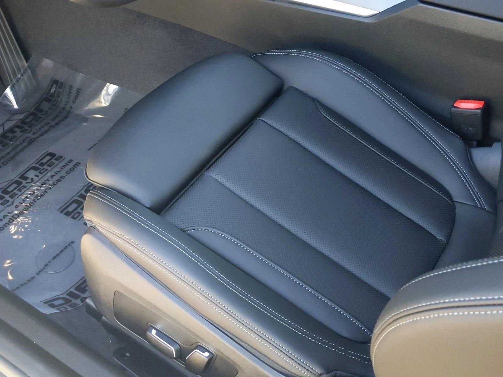 2025 Bmw 230i xDrive photo 4