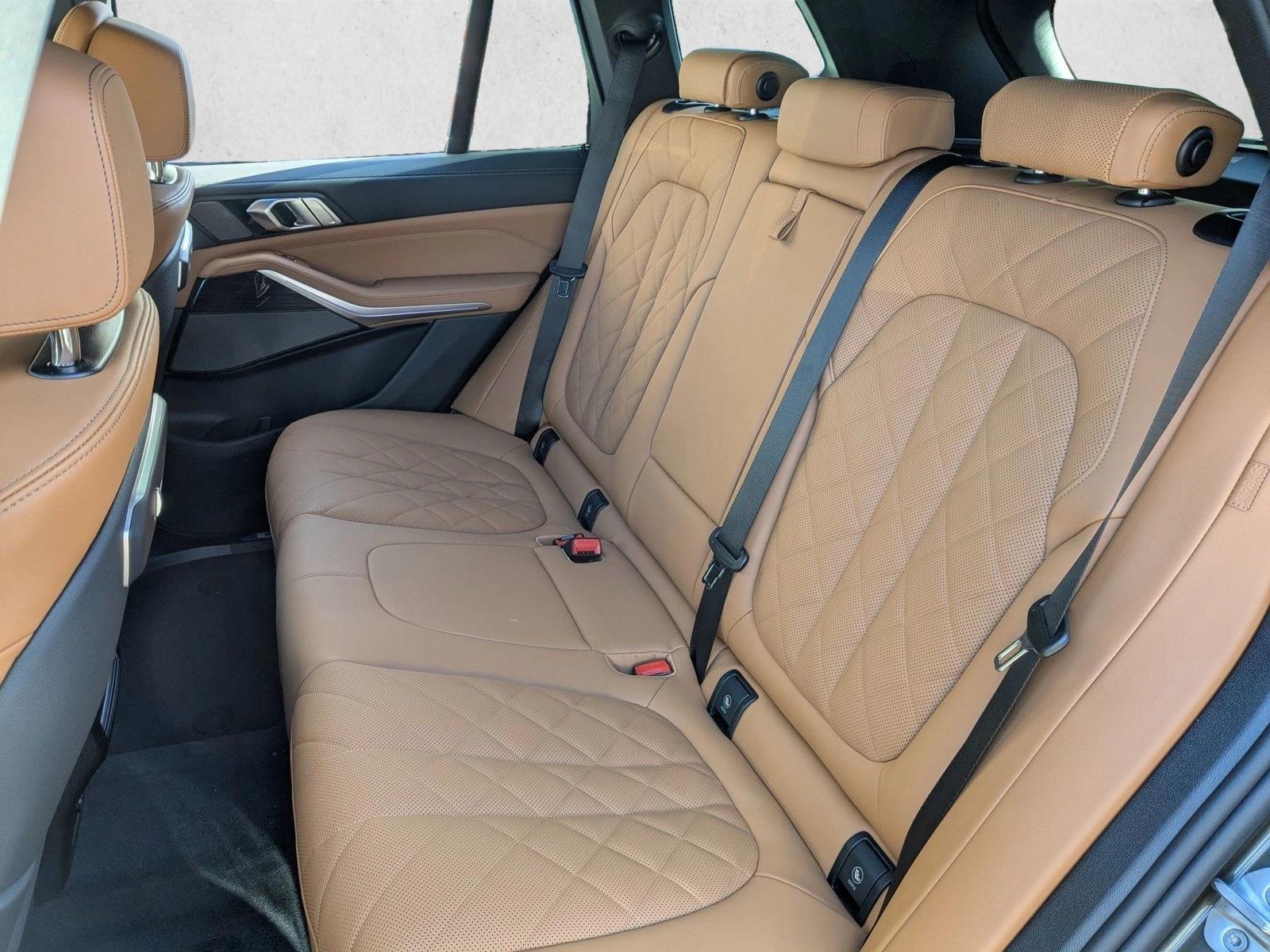 2026 BMW X5 40i - Photo 16