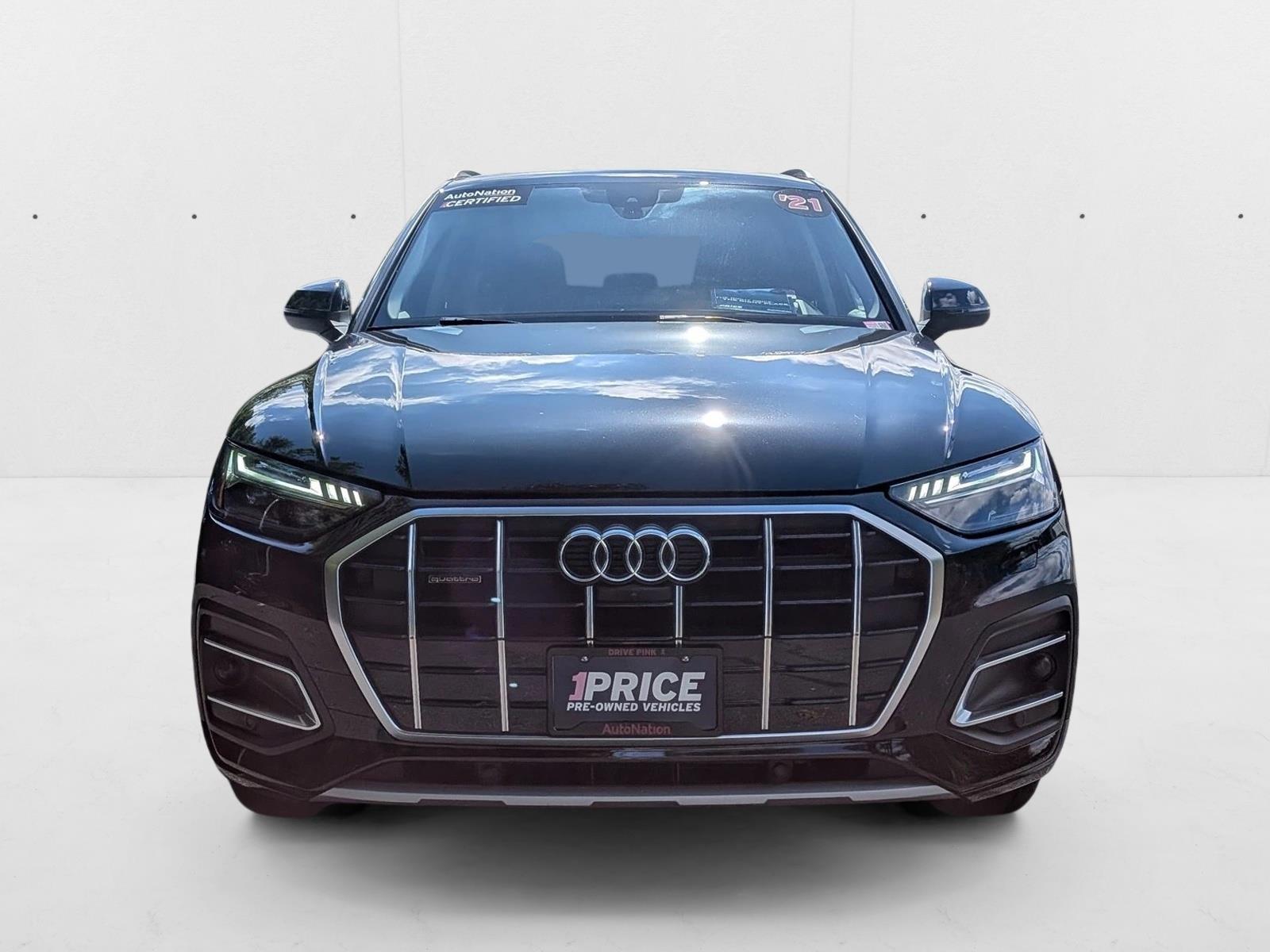 2021 Audi Q5 Prestige 45 TFSI Premium photo 2