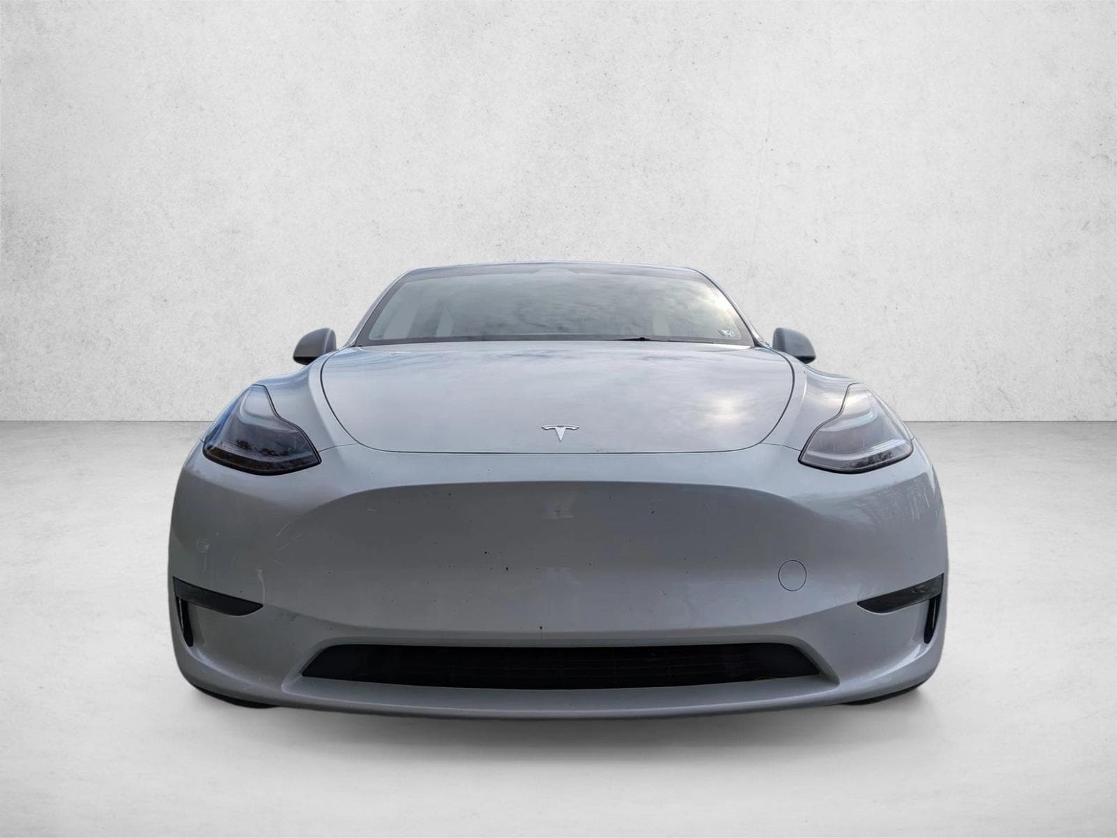 Used 2025 Tesla Model Y Long Range with VIN 7SAYGAEE3SF258478 for sale in Northfield, Minnesota