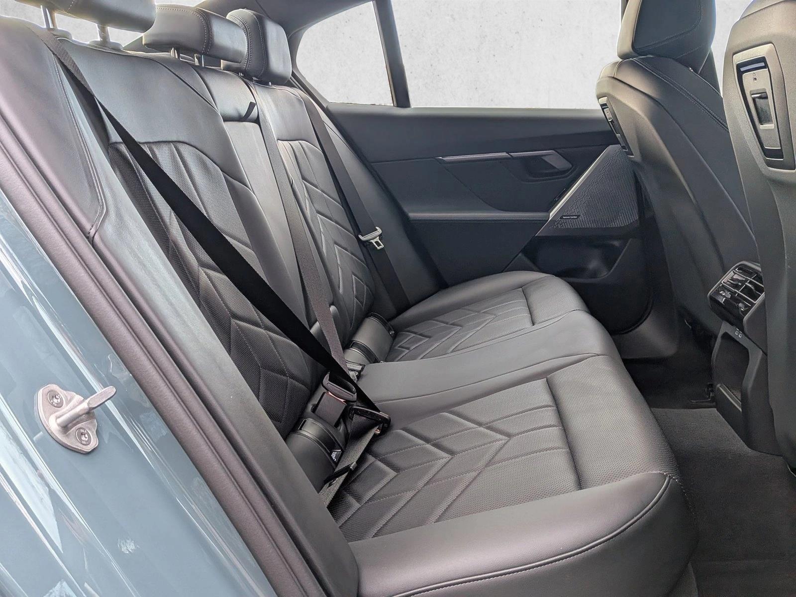 2026 BMW 5 Series 530i - Photo 20