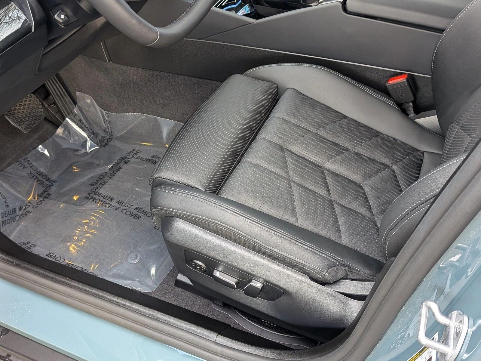 2026 BMW 5 Series 530i - Photo 11