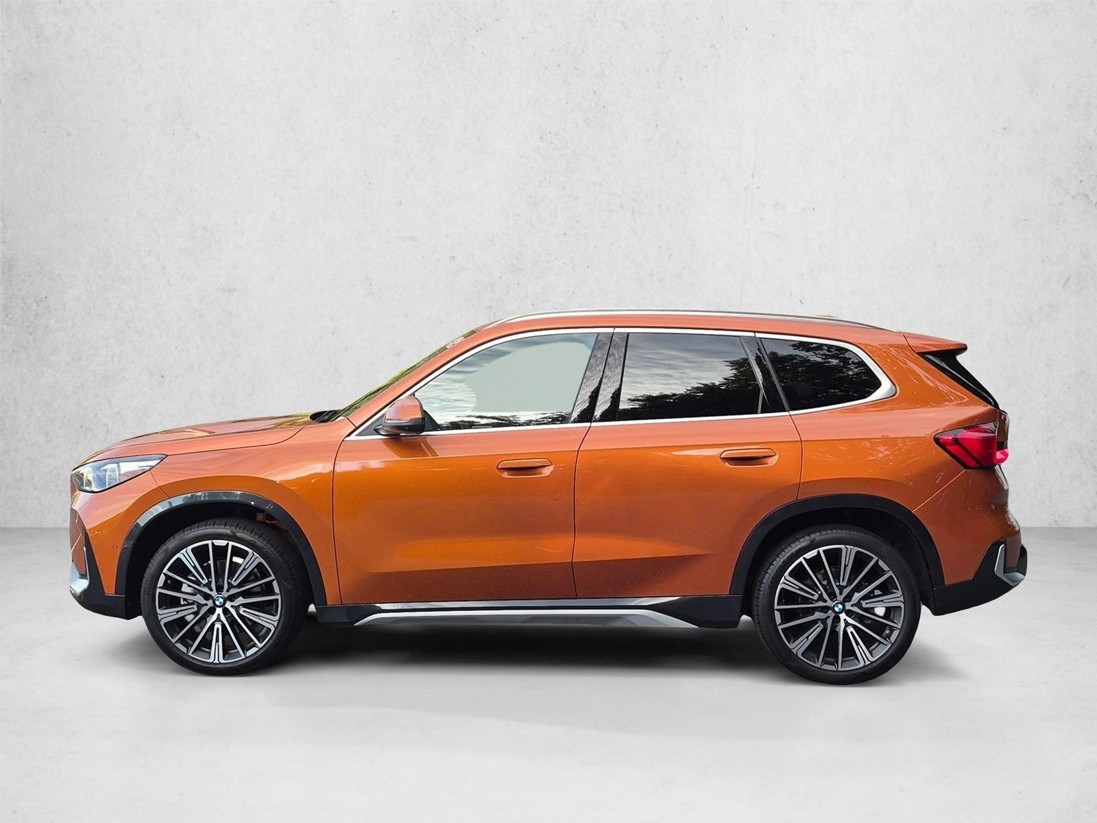 2025 BMW X1 28i - Photo 8