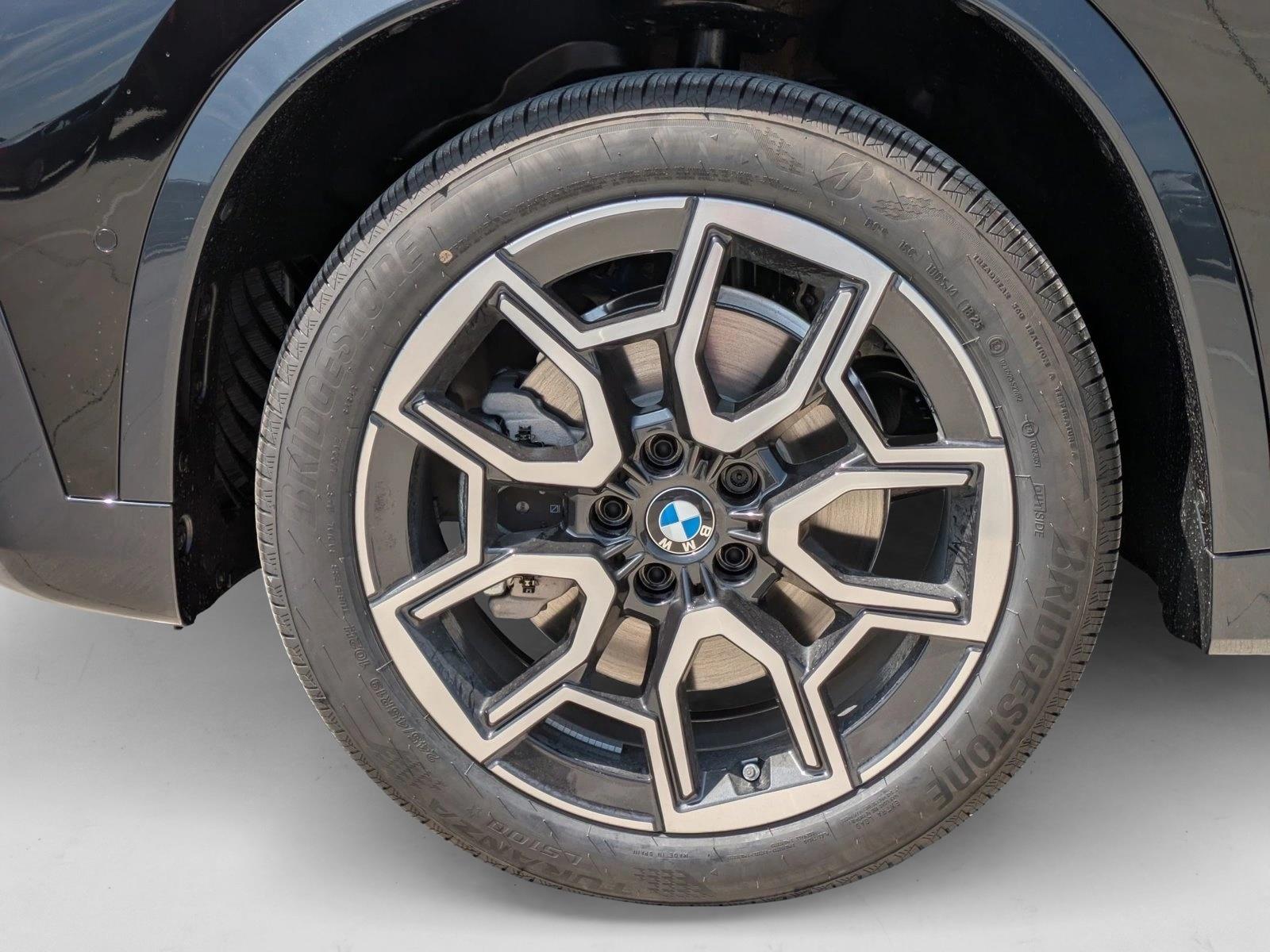 2025 BMW X1 28i - Photo 10