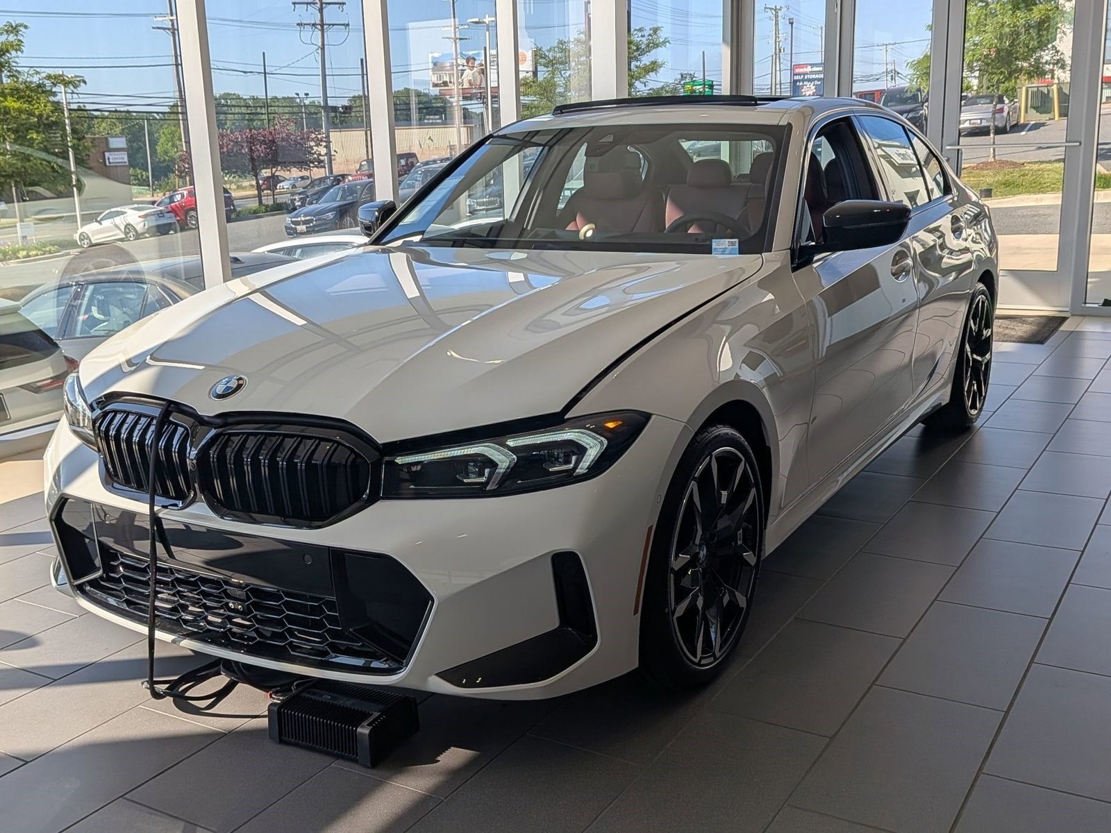 2026 BMW 3 Series 330i xDrive Sedan's photo