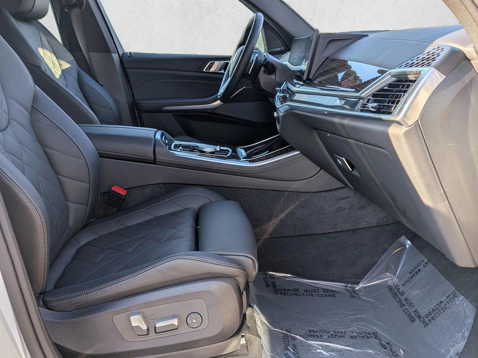2026 BMW X5 50e - Photo 22