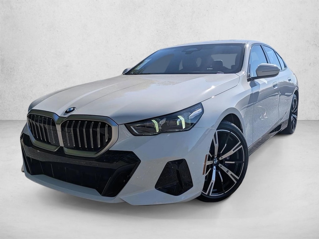 New 2026 BMW 530i xDrive Sedan