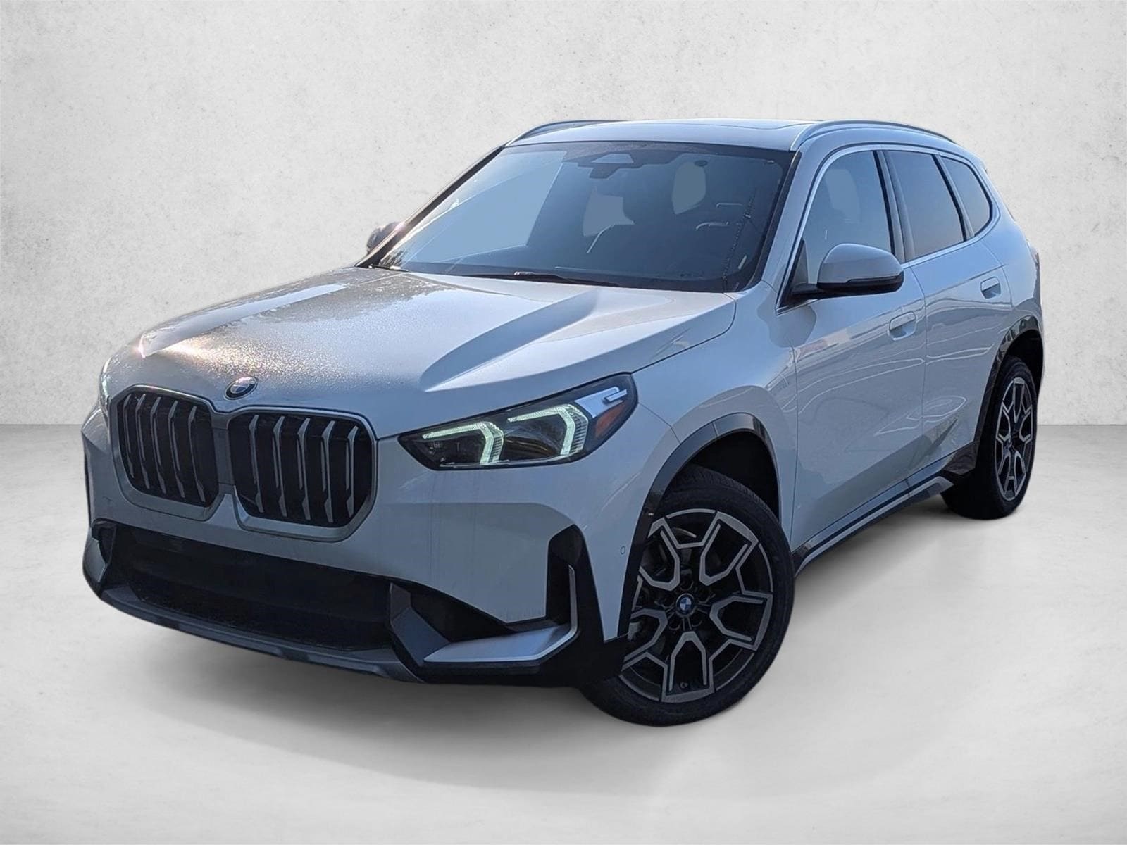 2026 BMW X1 xDrive28i's photo