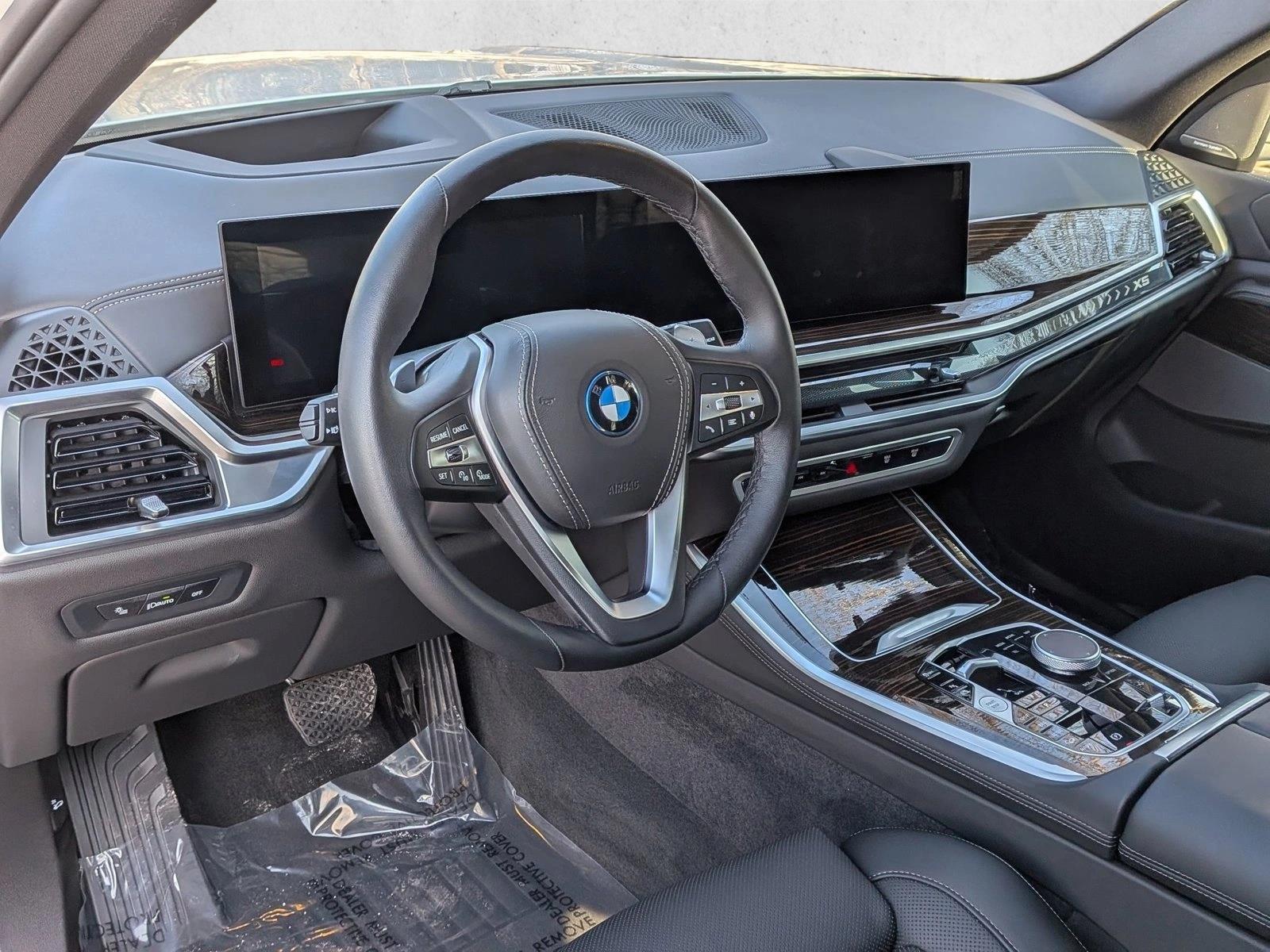 2026 BMW X5 50e - Photo 10