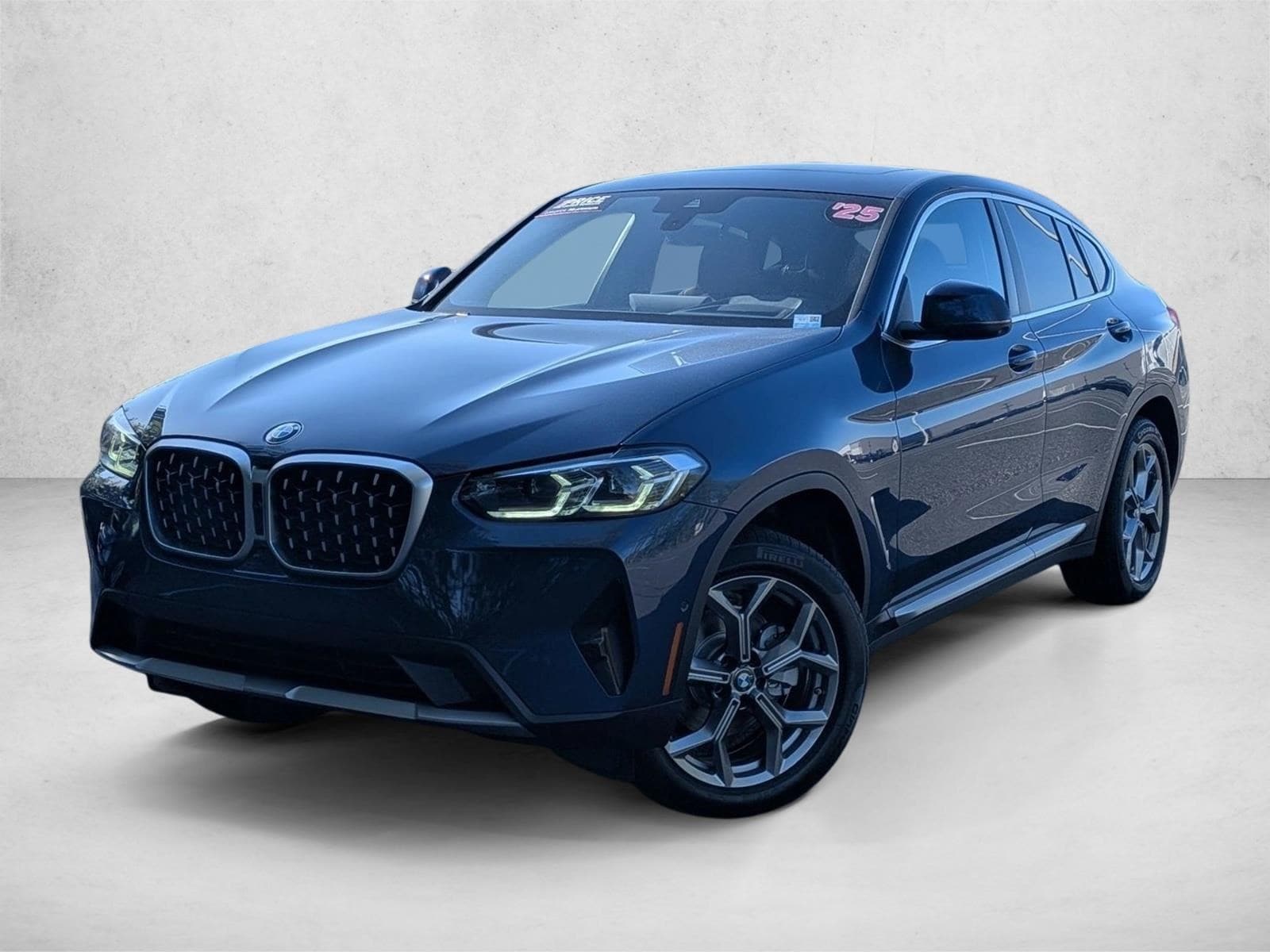 2025 BMW X4 xDrive30i's photo