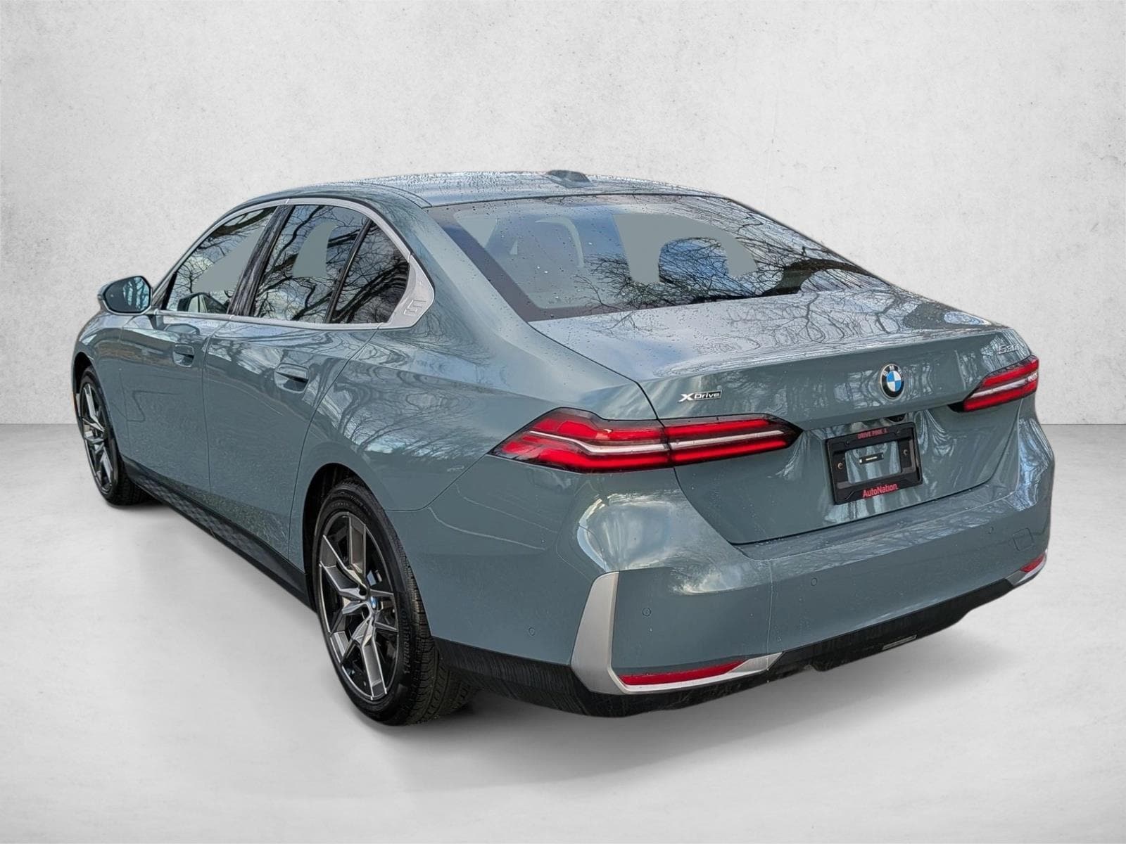 2026 BMW 5 Series 530i - Photo 8