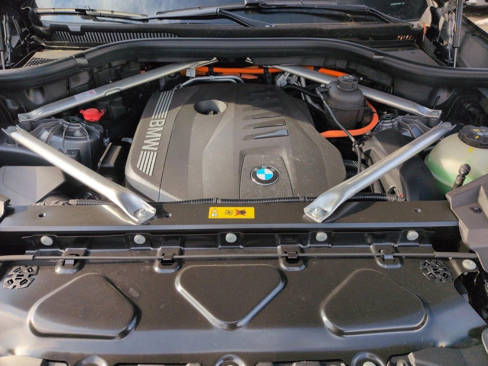 2026 BMW X5 50e - Photo 17