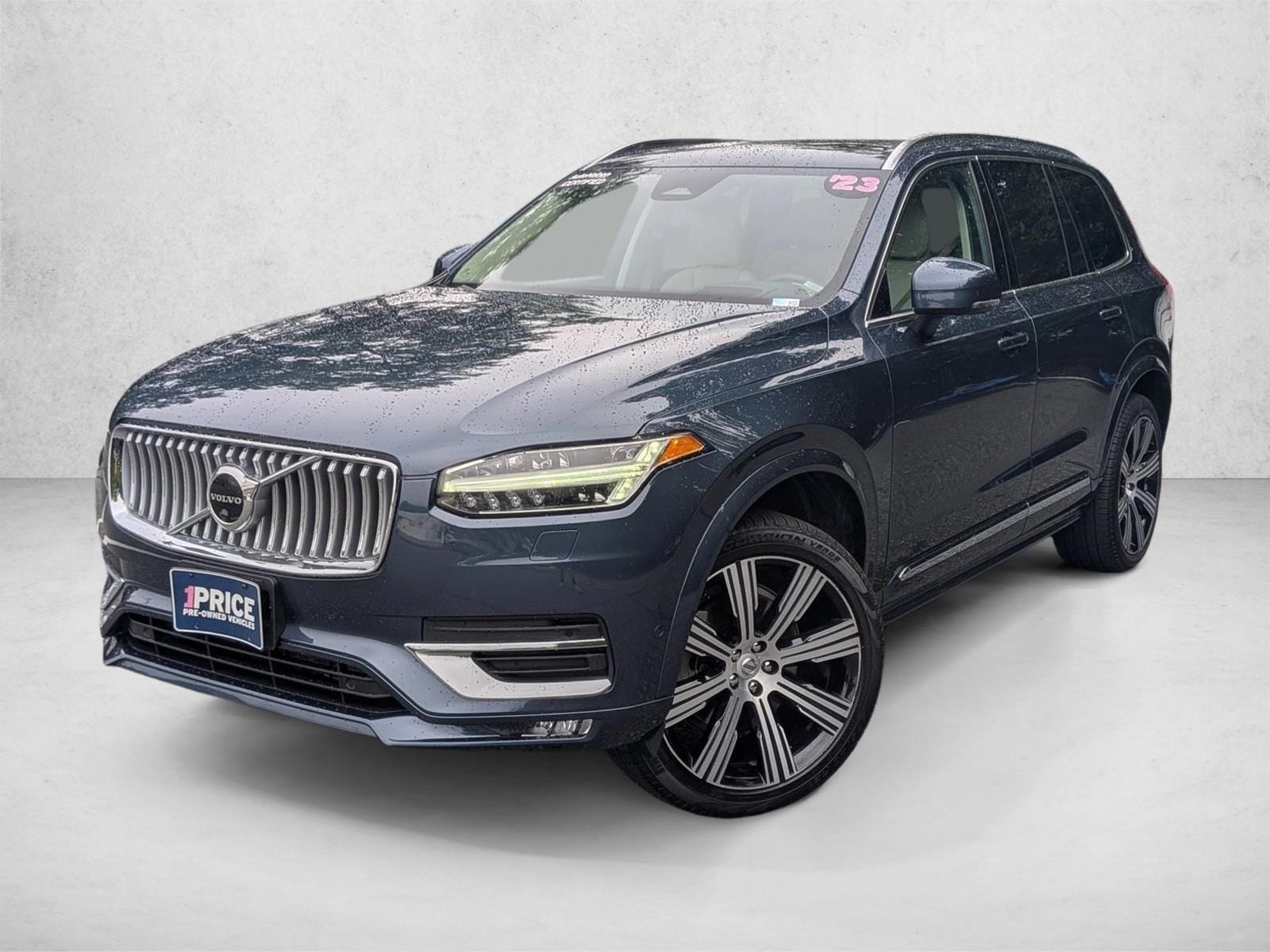 2023 Volvo XC90